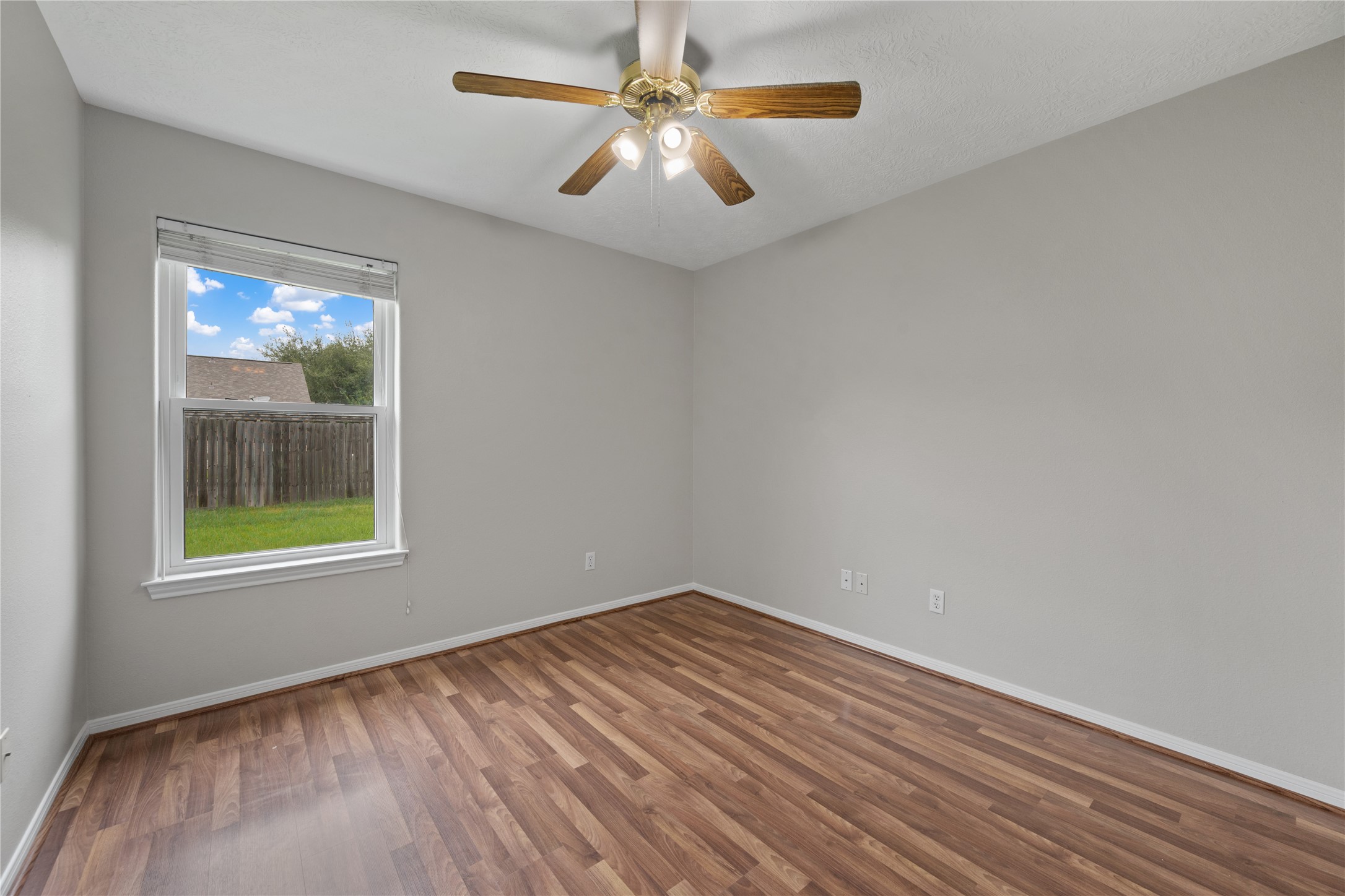 4019 N Fm 565 Road Property Photo 12