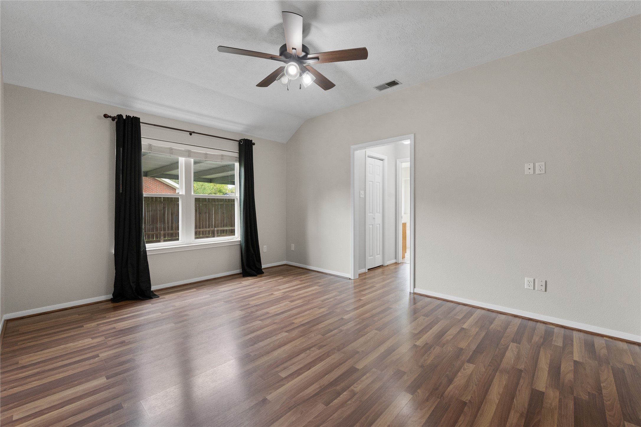 4019 N Fm 565 Road Property Photo 16
