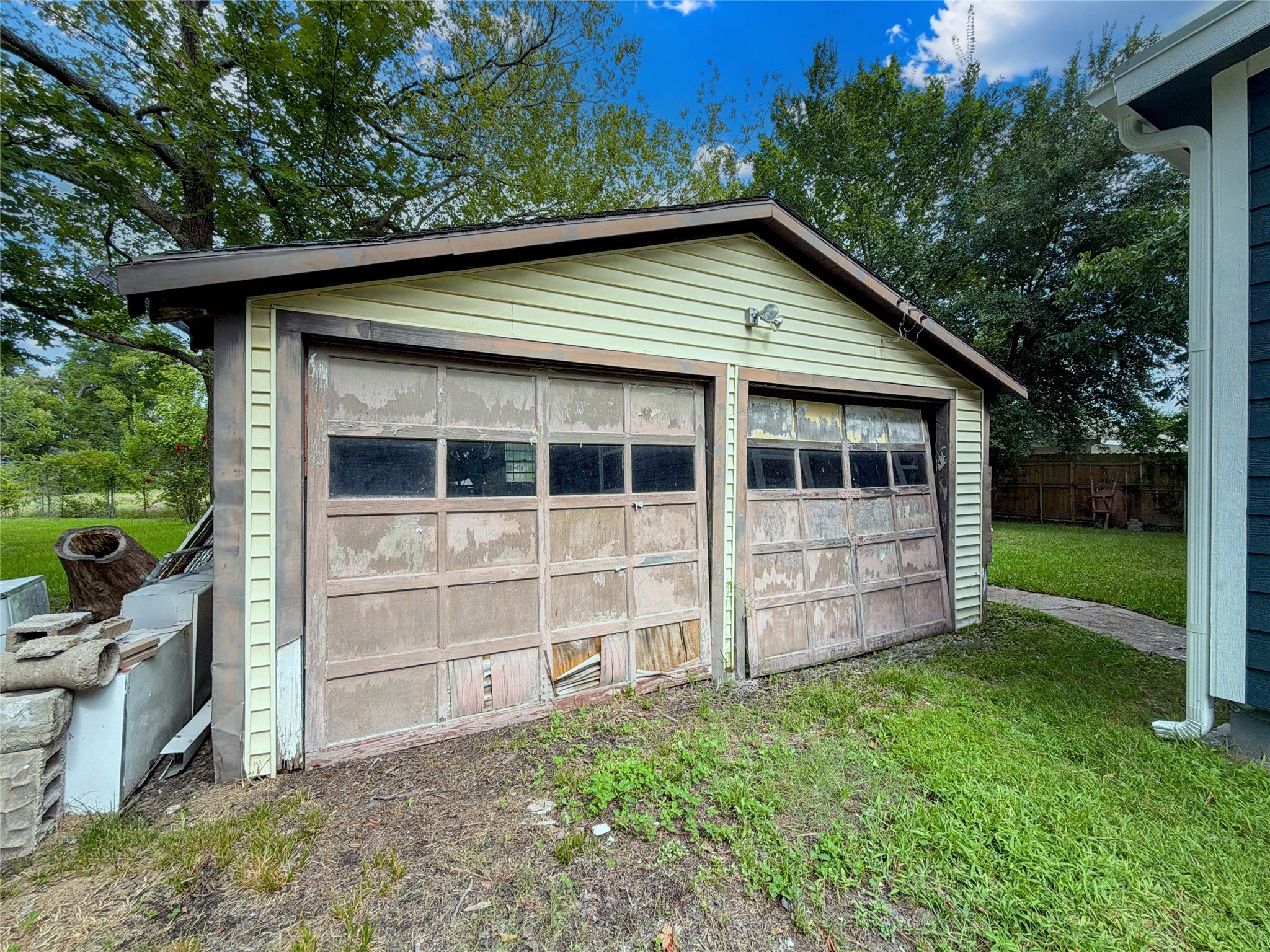 7812 Appleton Street Property Photo 23