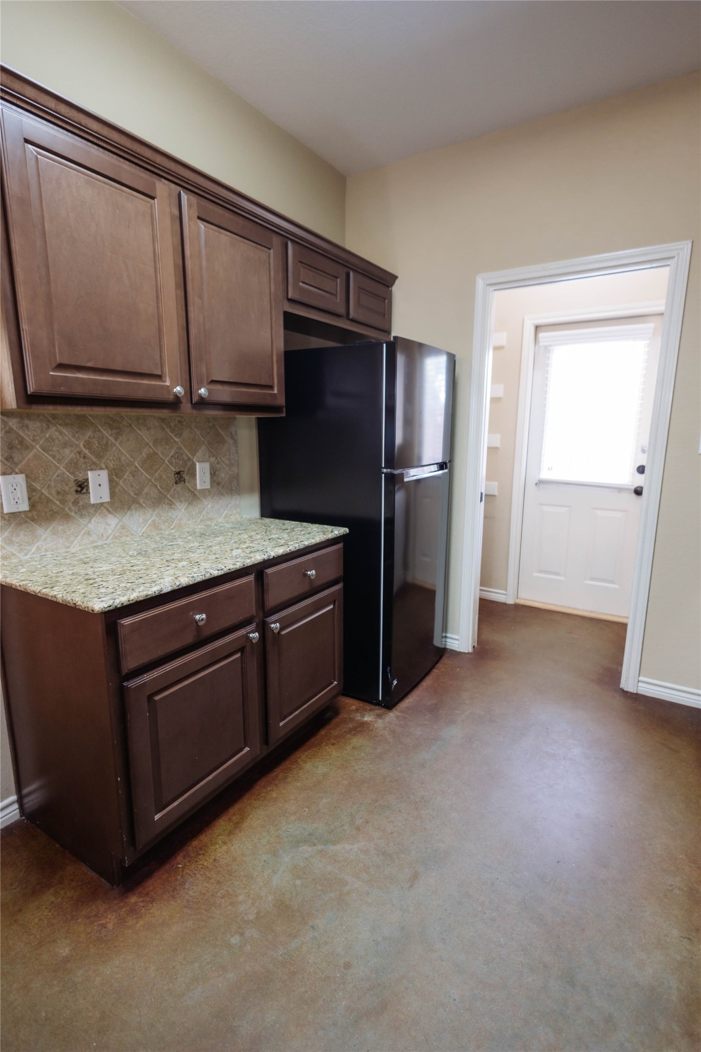 3340 General Parkway Property Photo 7
