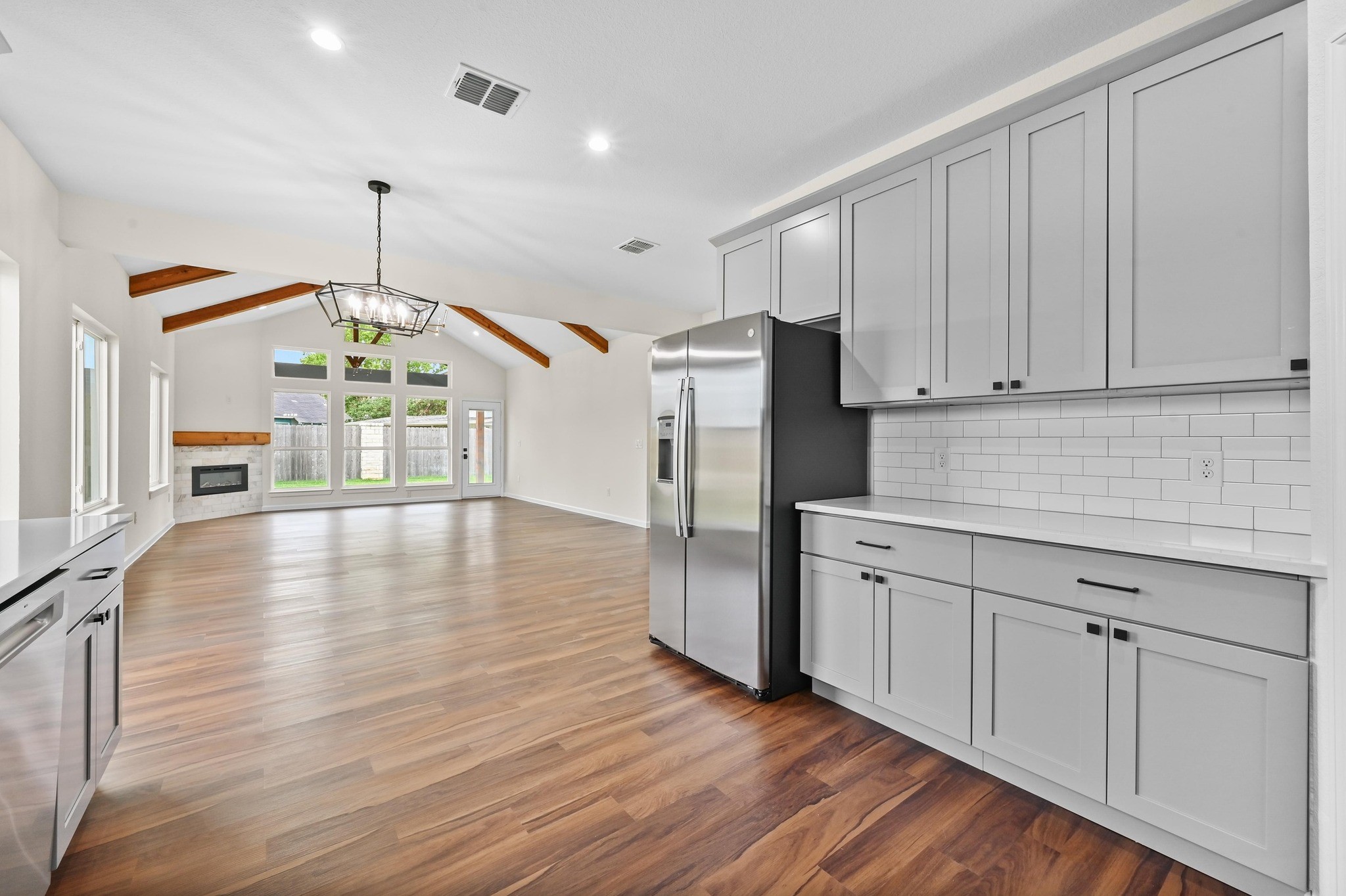 101 Callie Street Property Photo 10