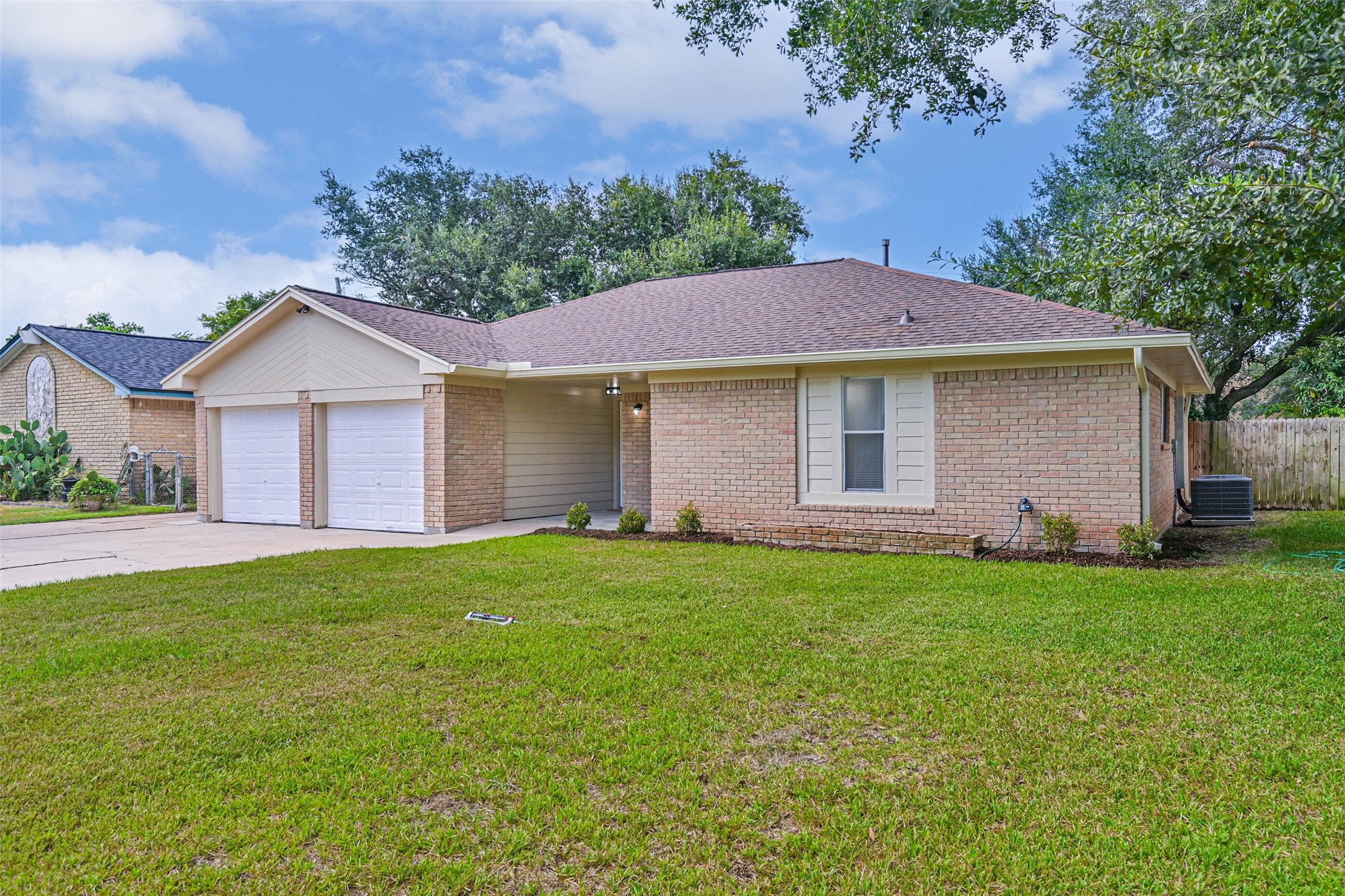117 Dallas Street Property Photo 1