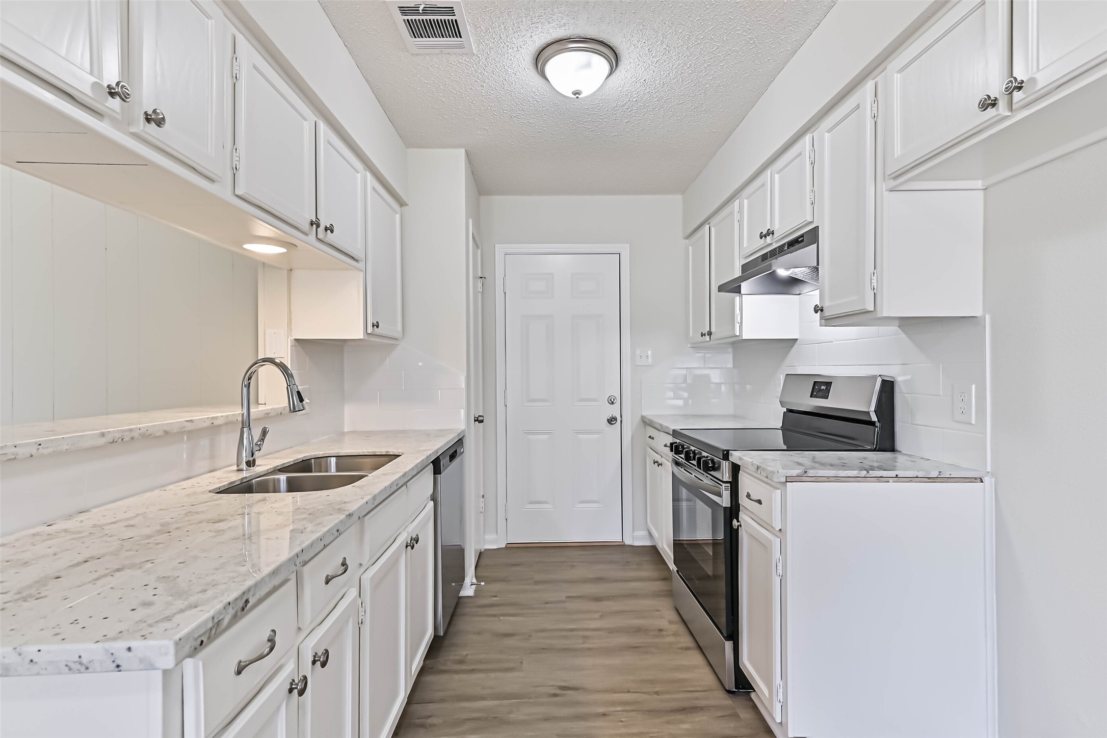 117 Dallas Street Property Photo 17