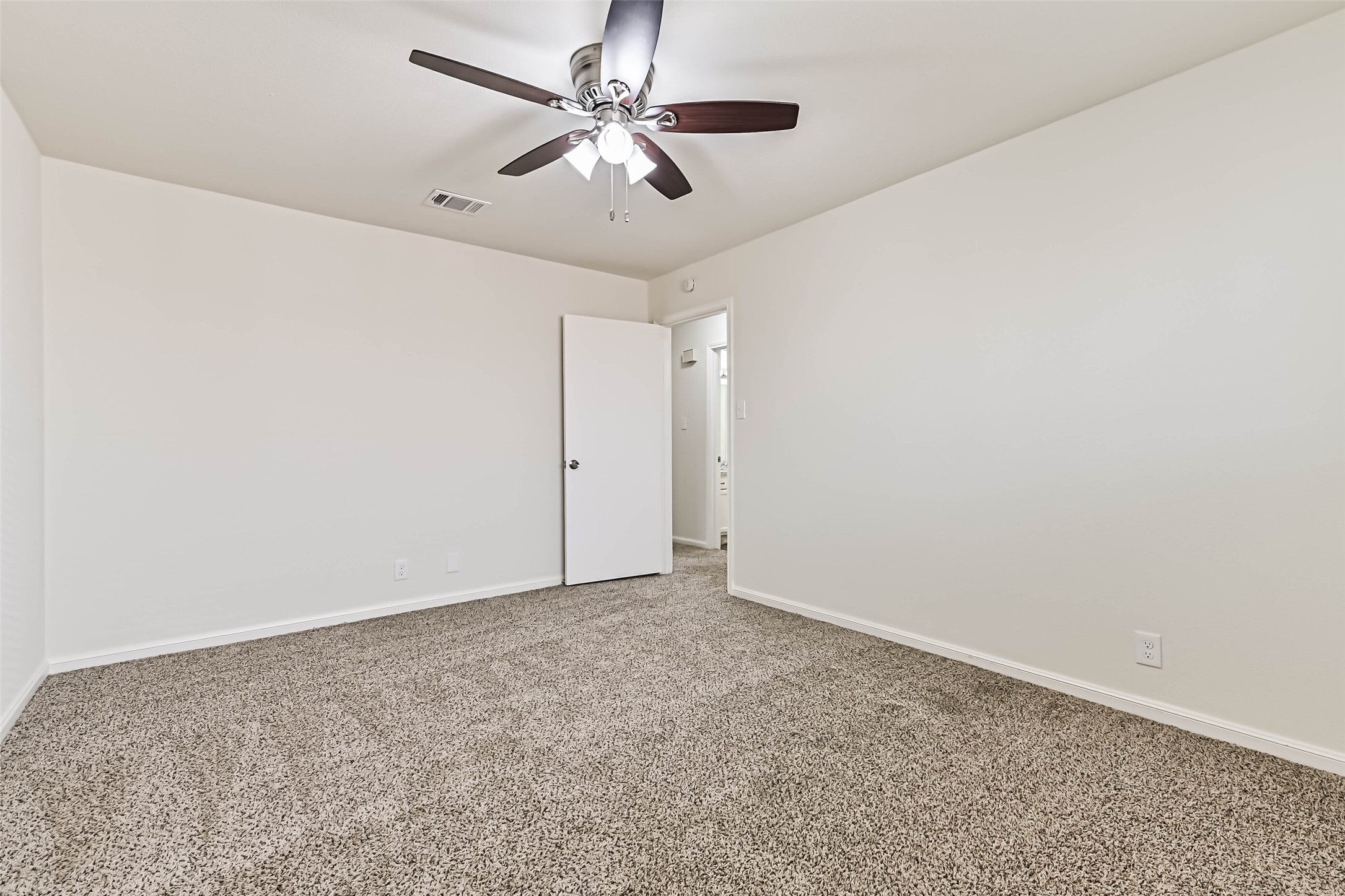117 Dallas Street Property Photo 22