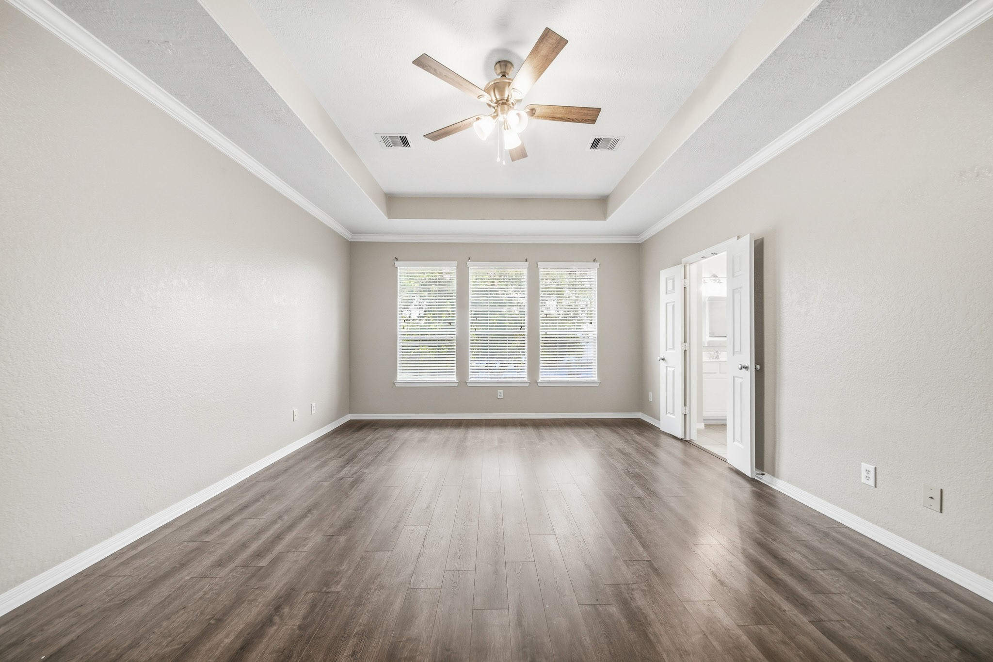 2711 Wallingford Pines Property Photo 22