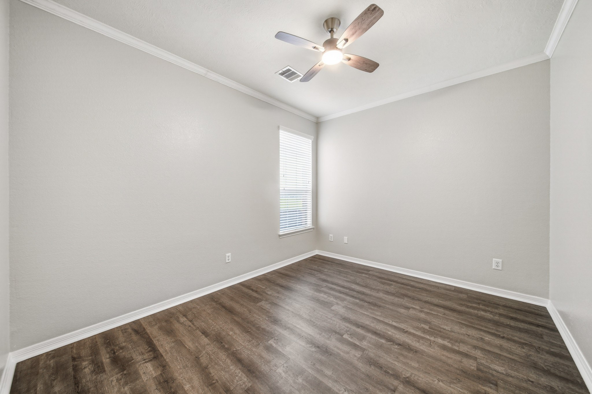 2711 Wallingford Pines Property Photo 27