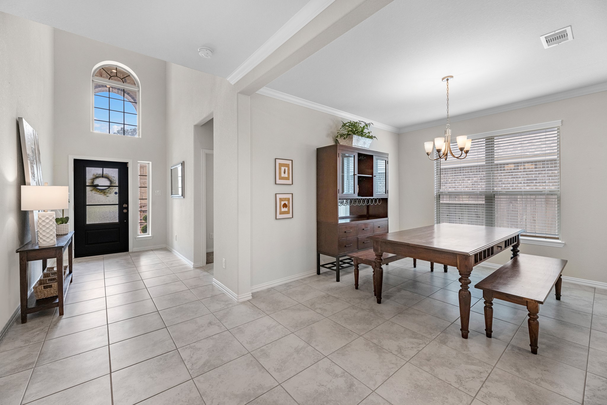 23831 Brenta Valley Drive Property Photo 6