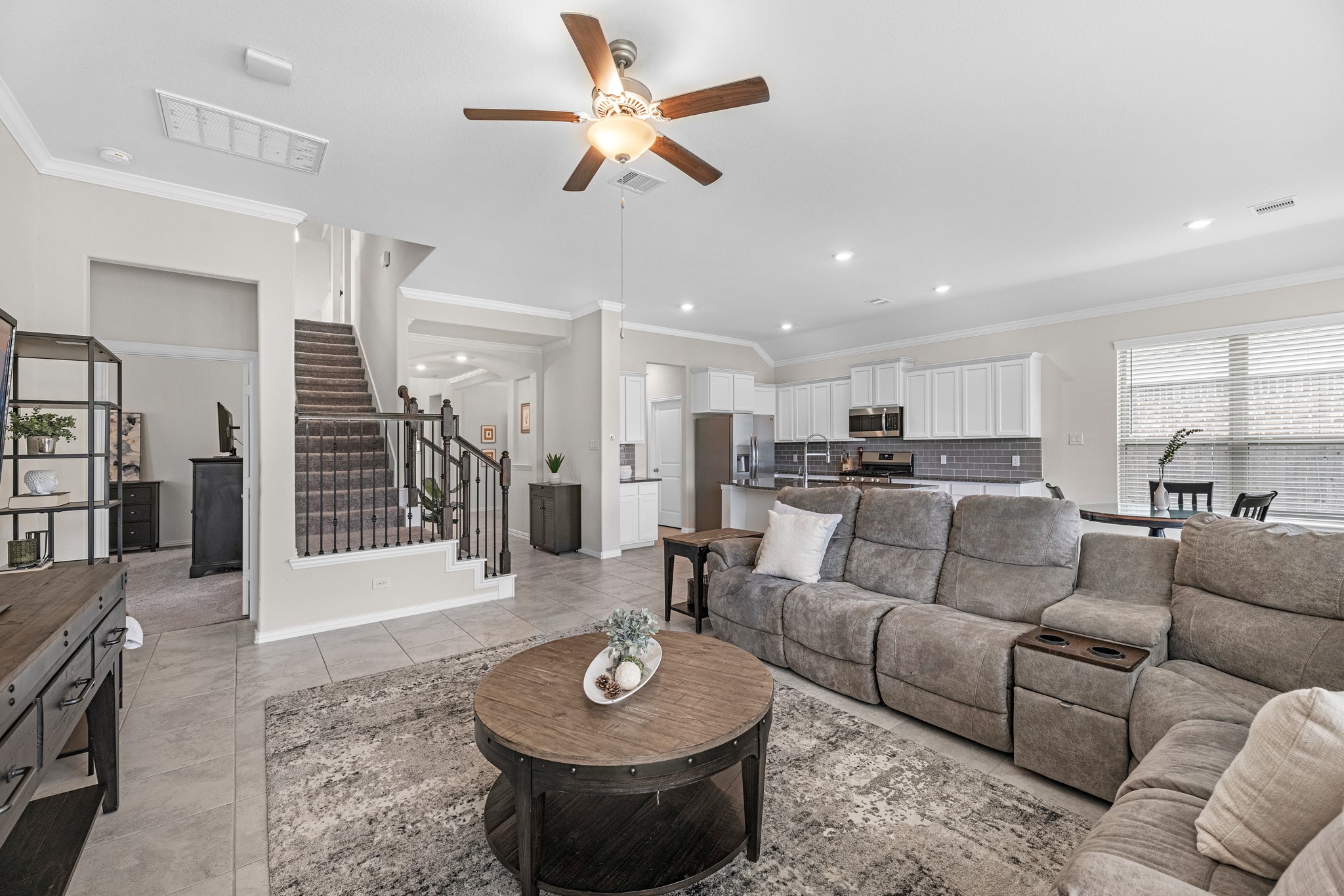 23831 Brenta Valley Drive Property Photo 8