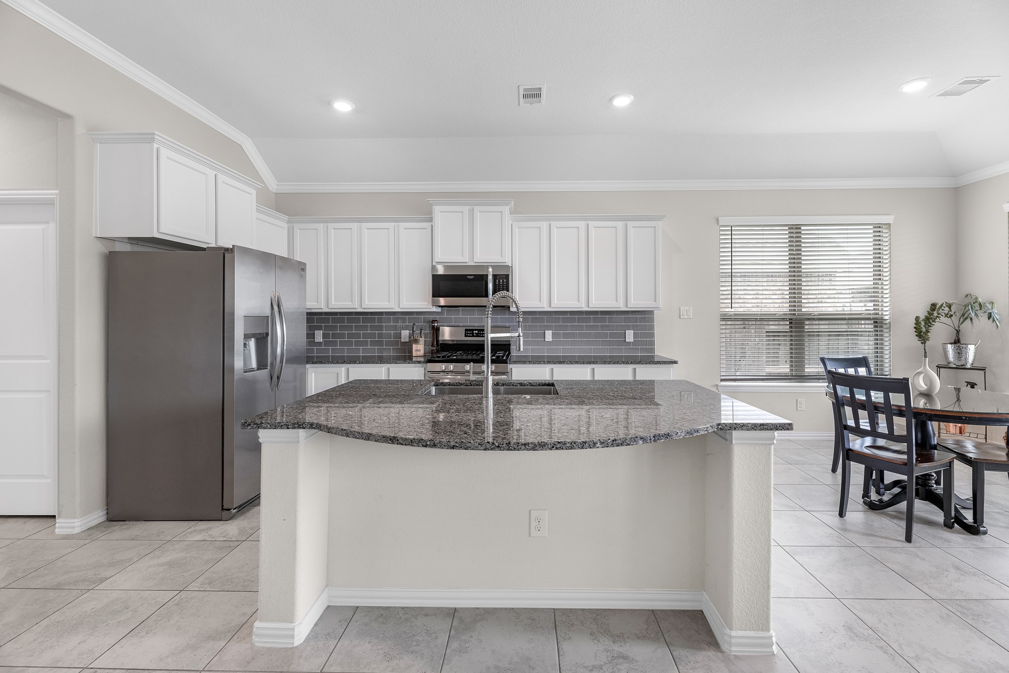 23831 Brenta Valley Drive Property Photo 12