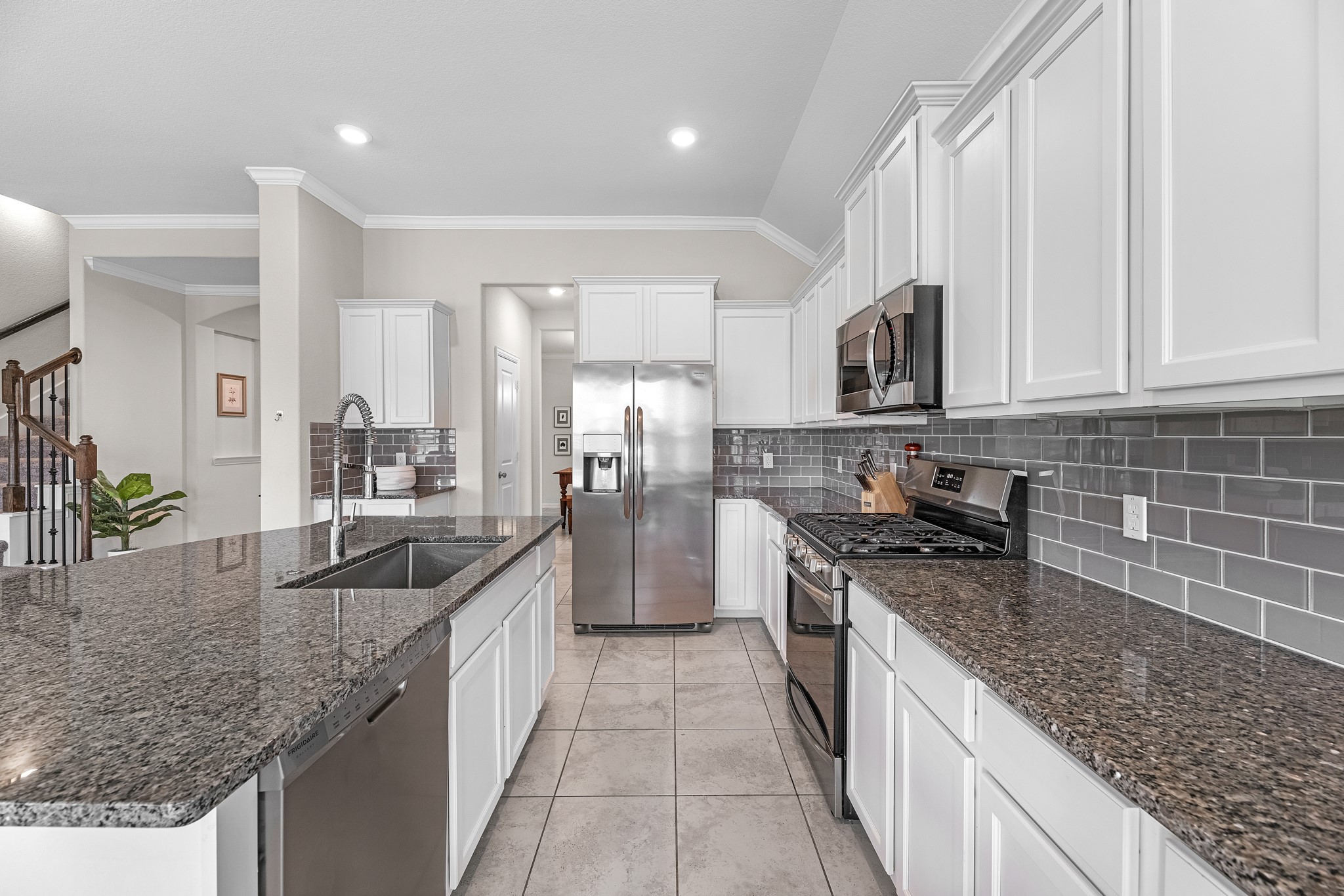 23831 Brenta Valley Drive Property Photo 13