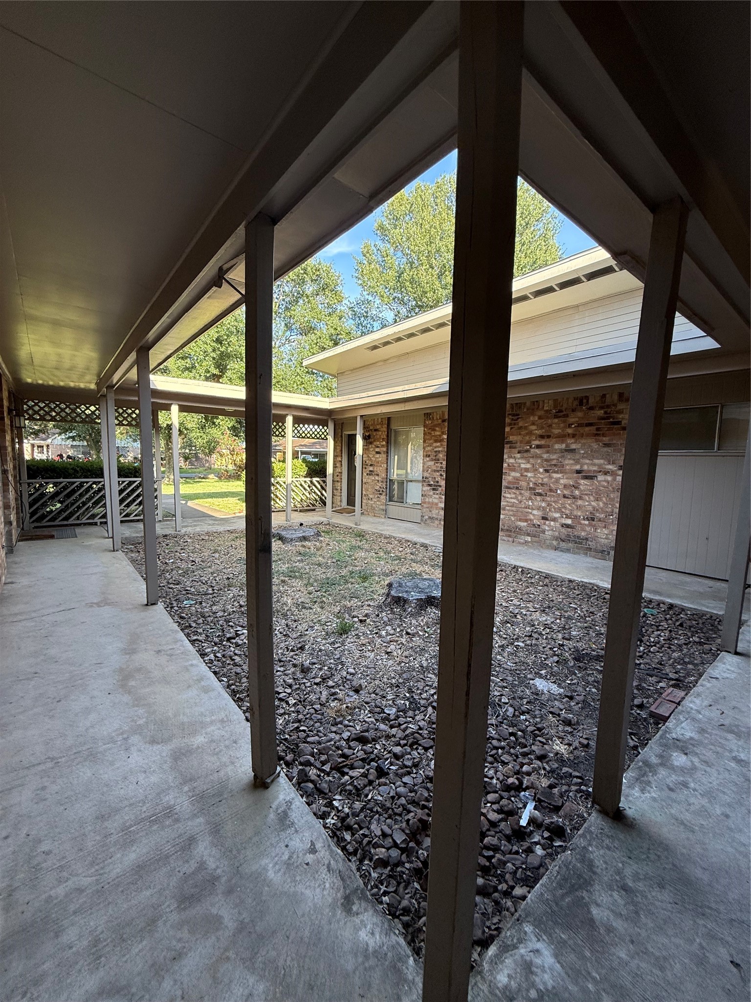 1503 Donovan Street 6 Property Photo 3