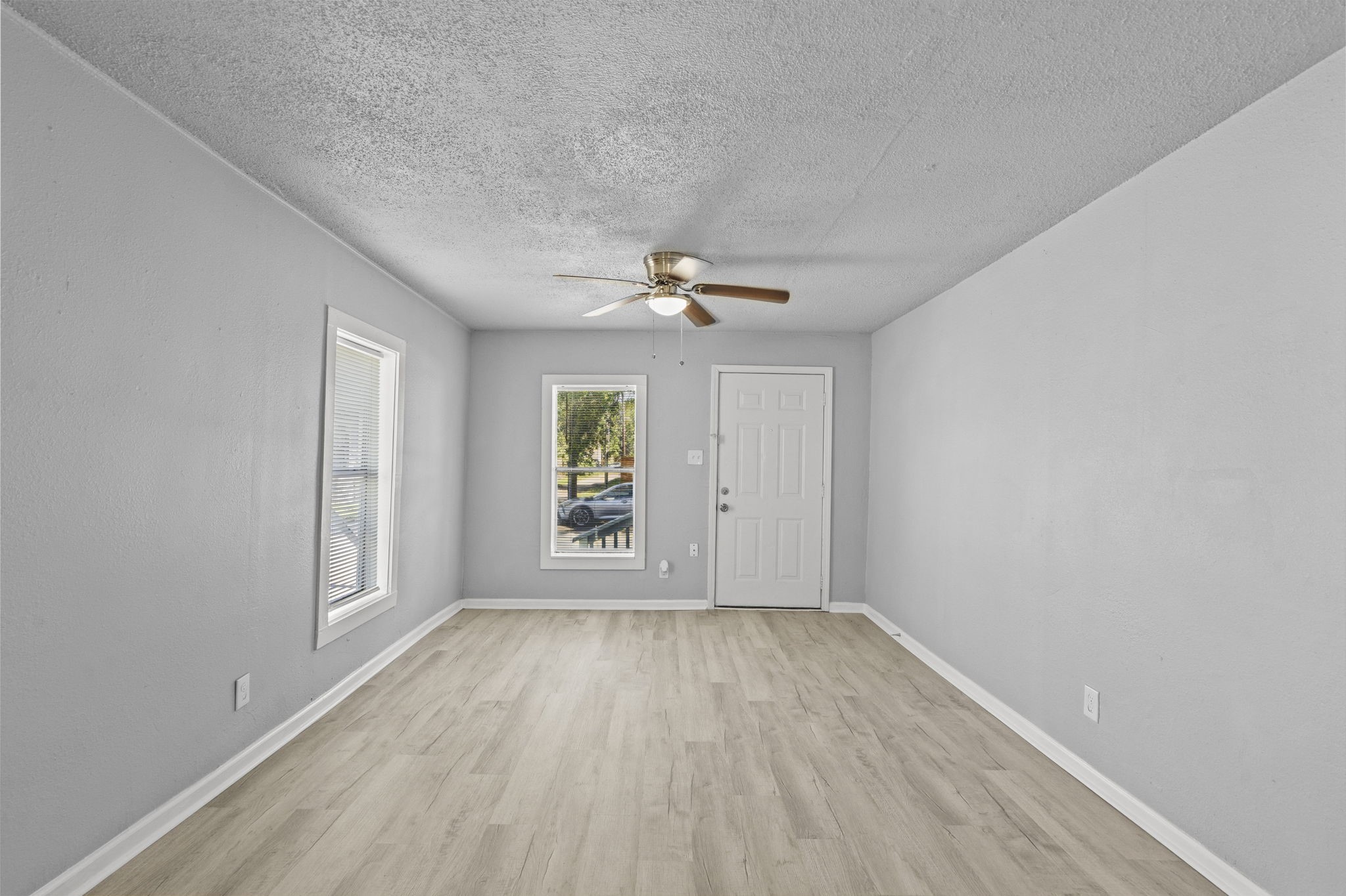 3116 Avenue L 1 Property Photo 8