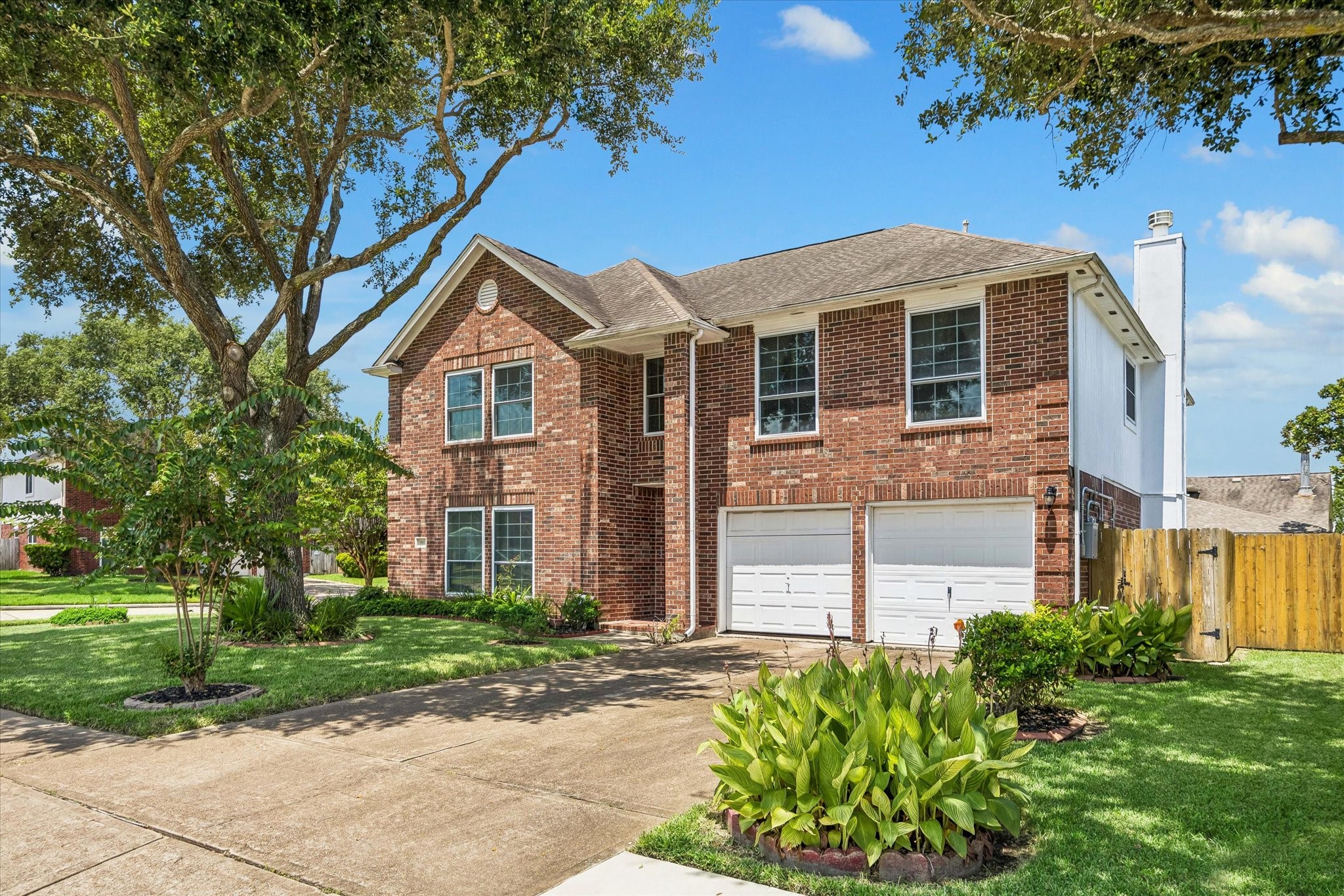 918 Heathcliff Drive Property Photo