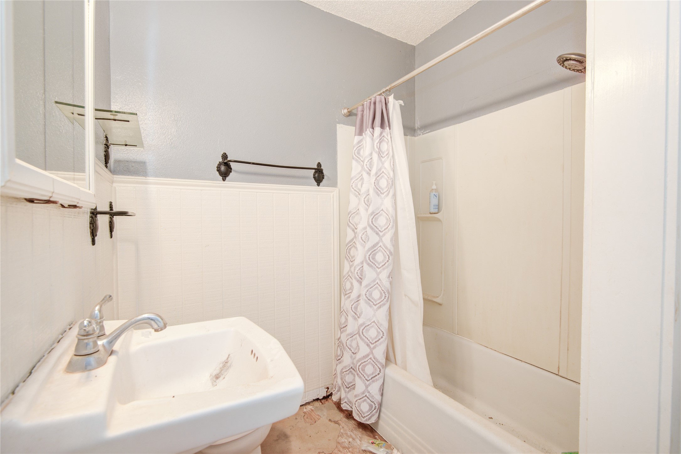 508 E 2nd Street Property Photo 18