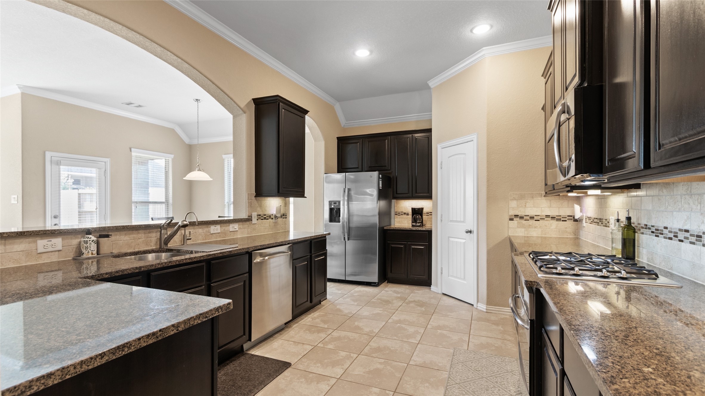 2710 Secret Falls Court Property Photo 8