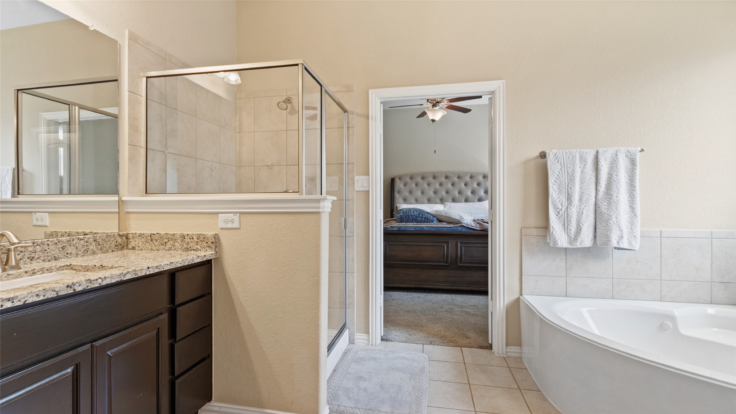 2710 Secret Falls Court Property Photo 14