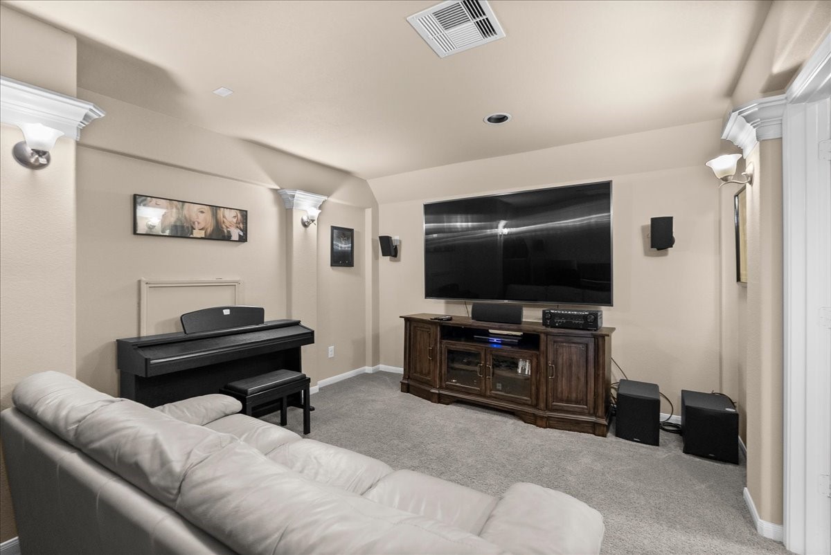 5039 Lockridge Sky Lane Property Photo 18