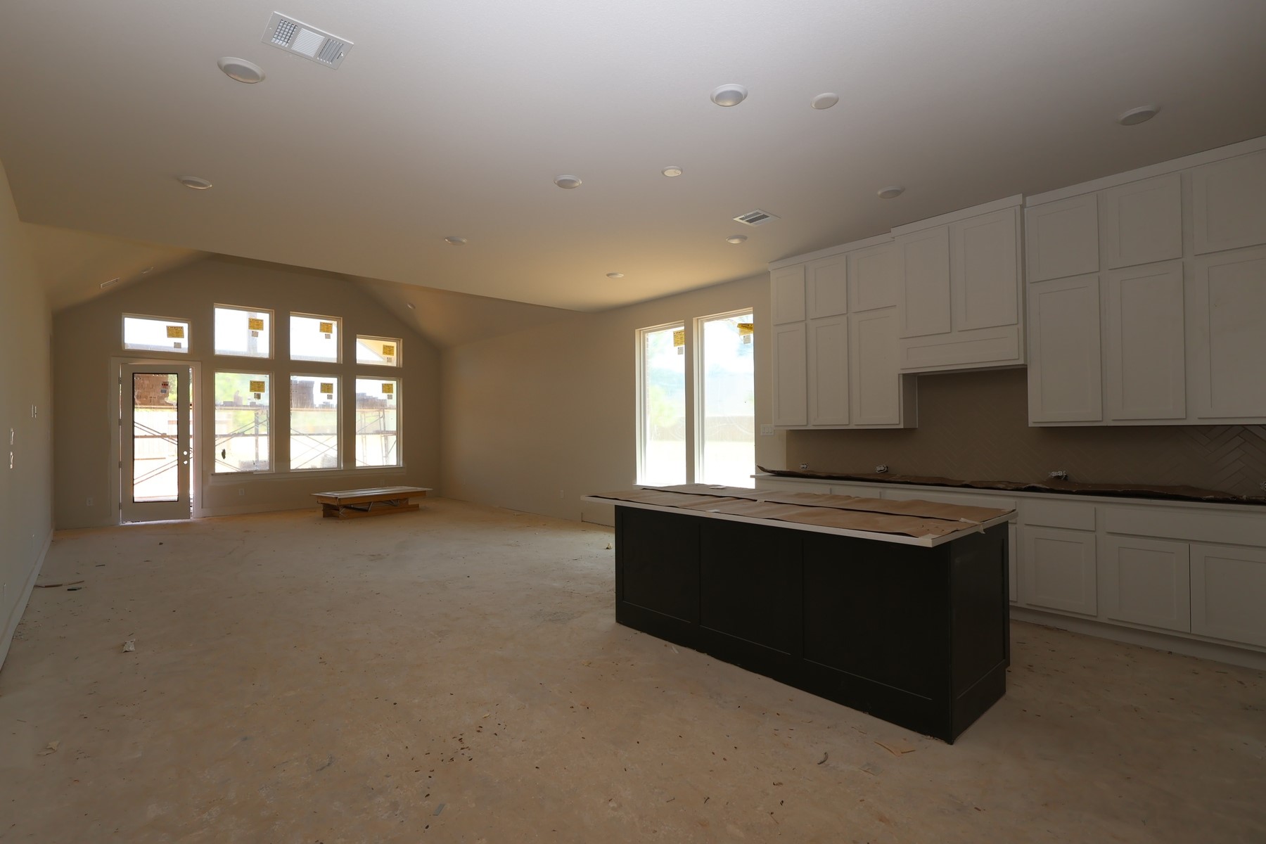 14350 Moonlit Creek Lane Property Photo 3