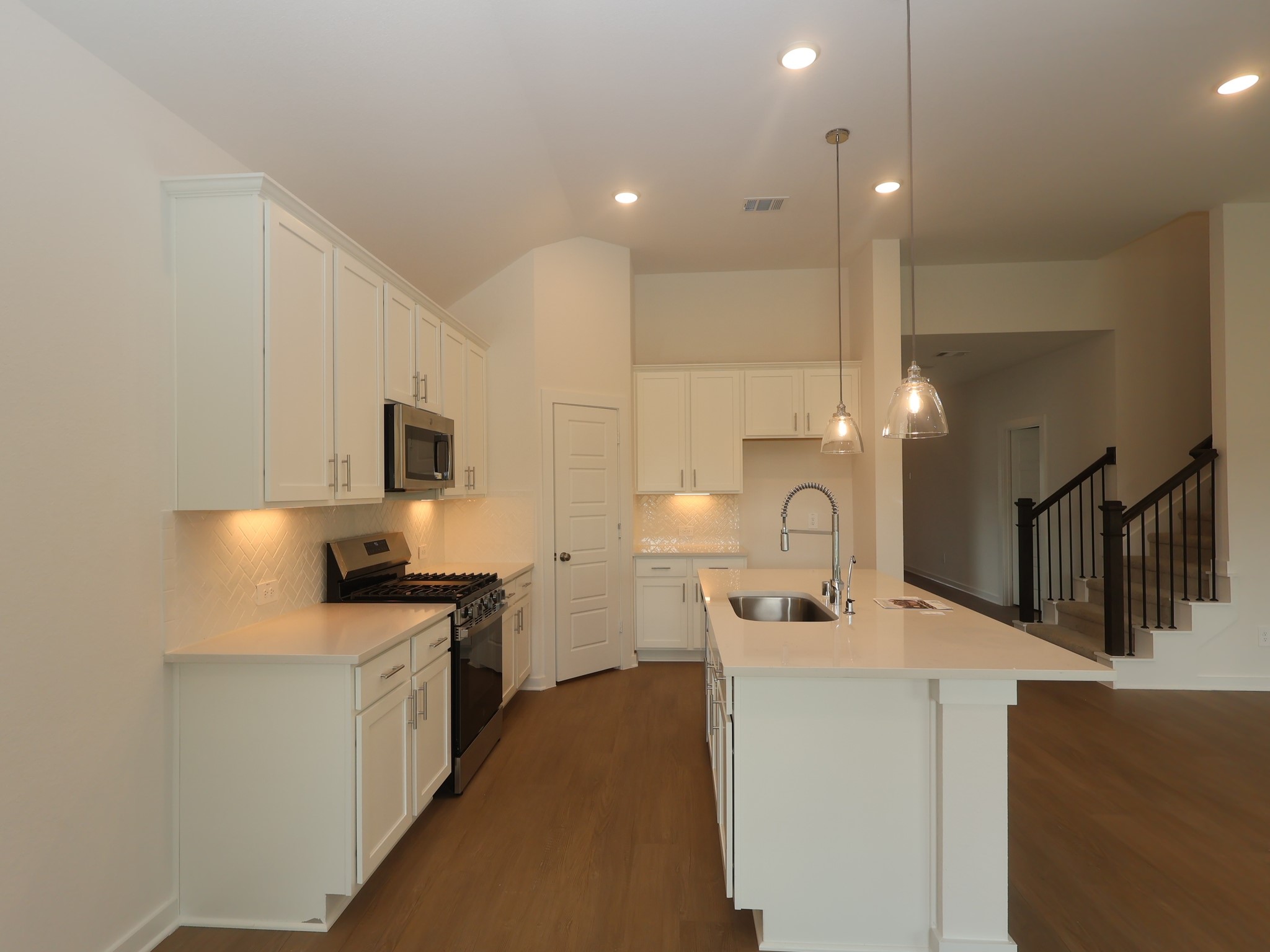 180 Wasatch Peaks Way Property Photo 3