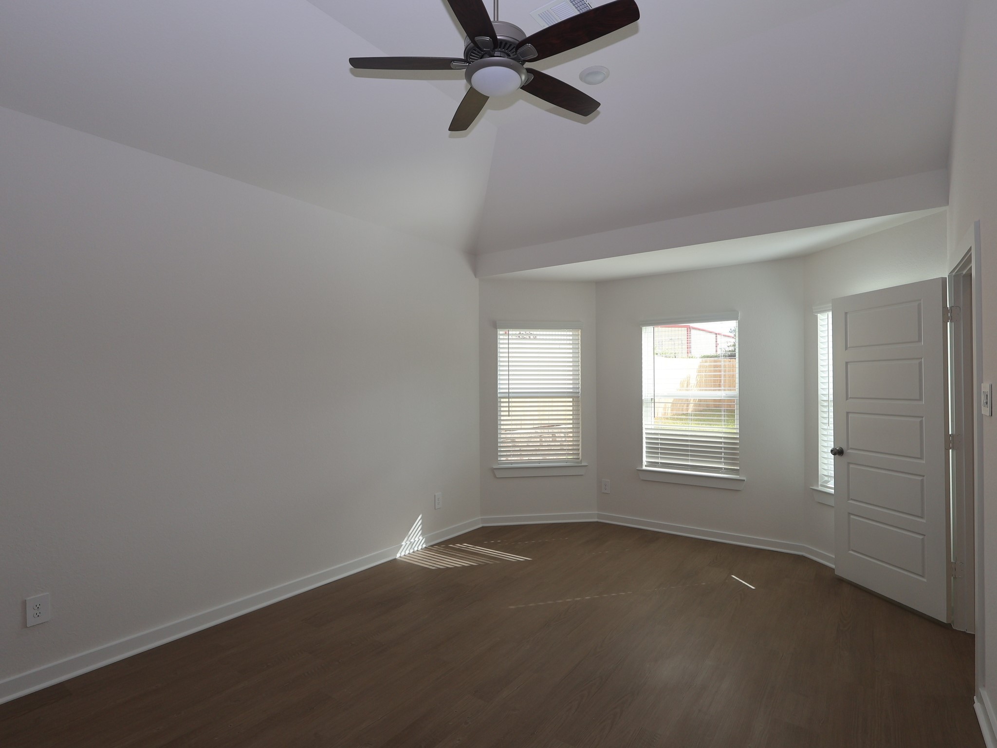 180 Wasatch Peaks Way Property Photo 15