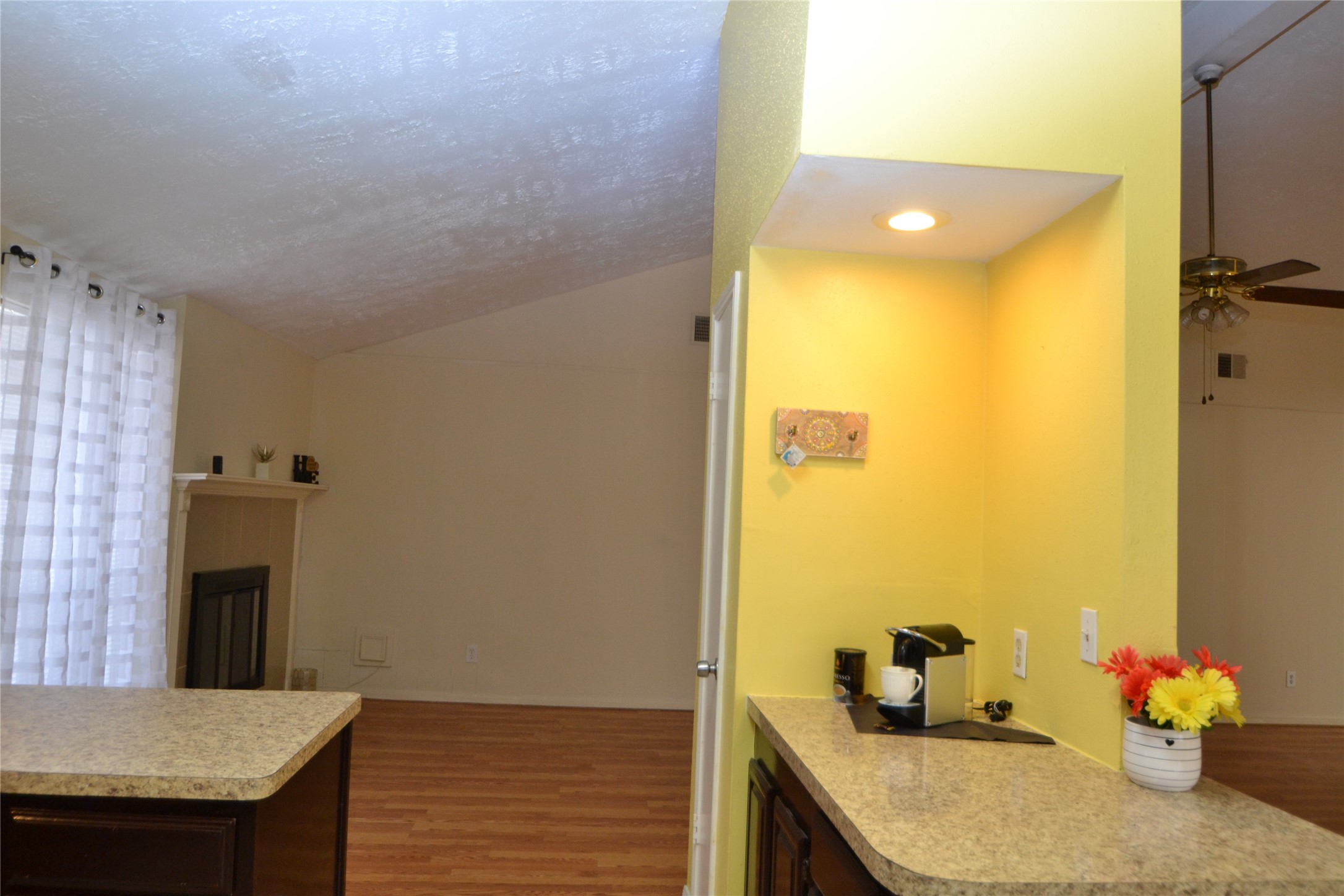 7014 Dickson Way Property Photo 12