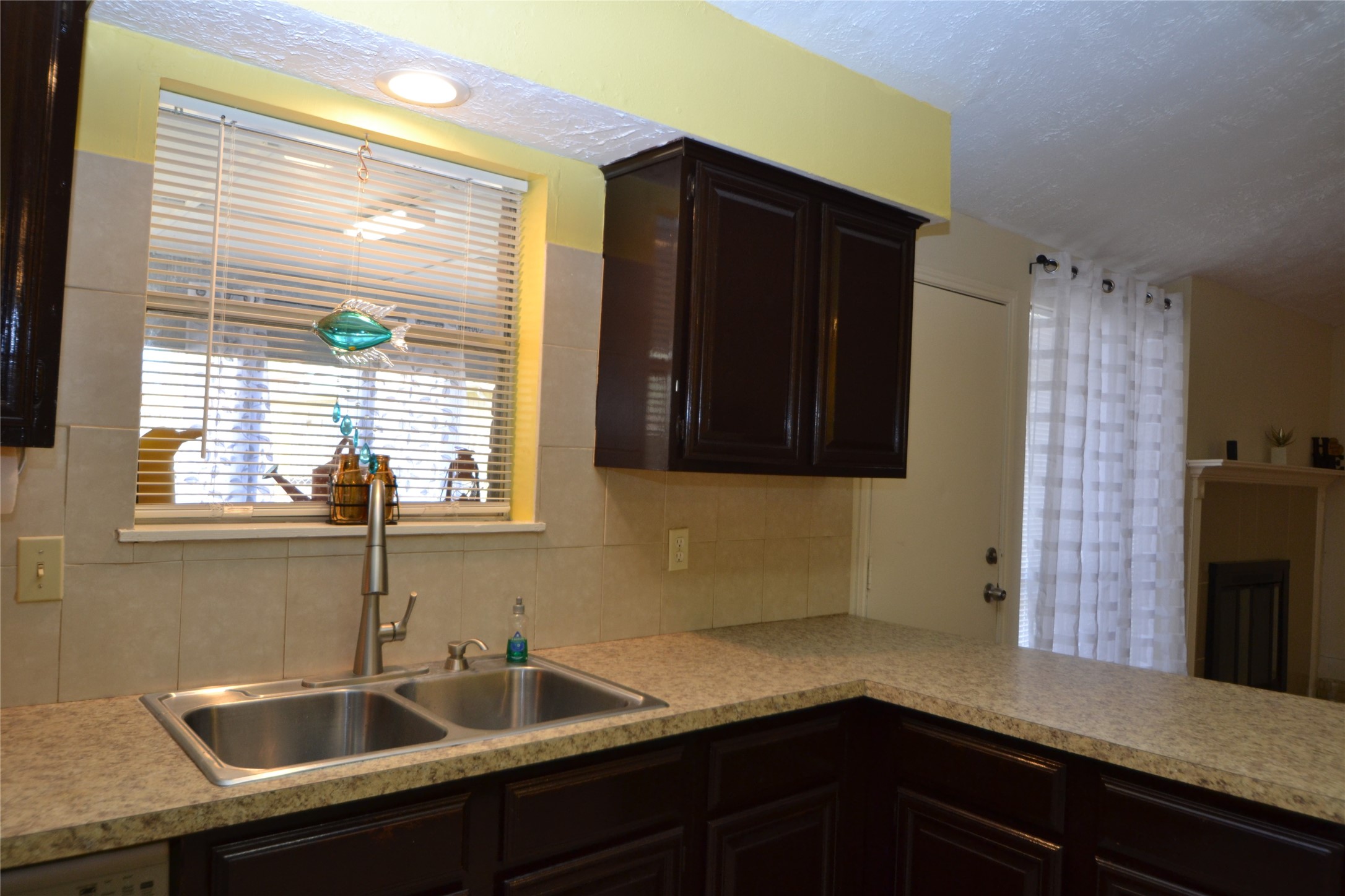 7014 Dickson Way Property Photo 18