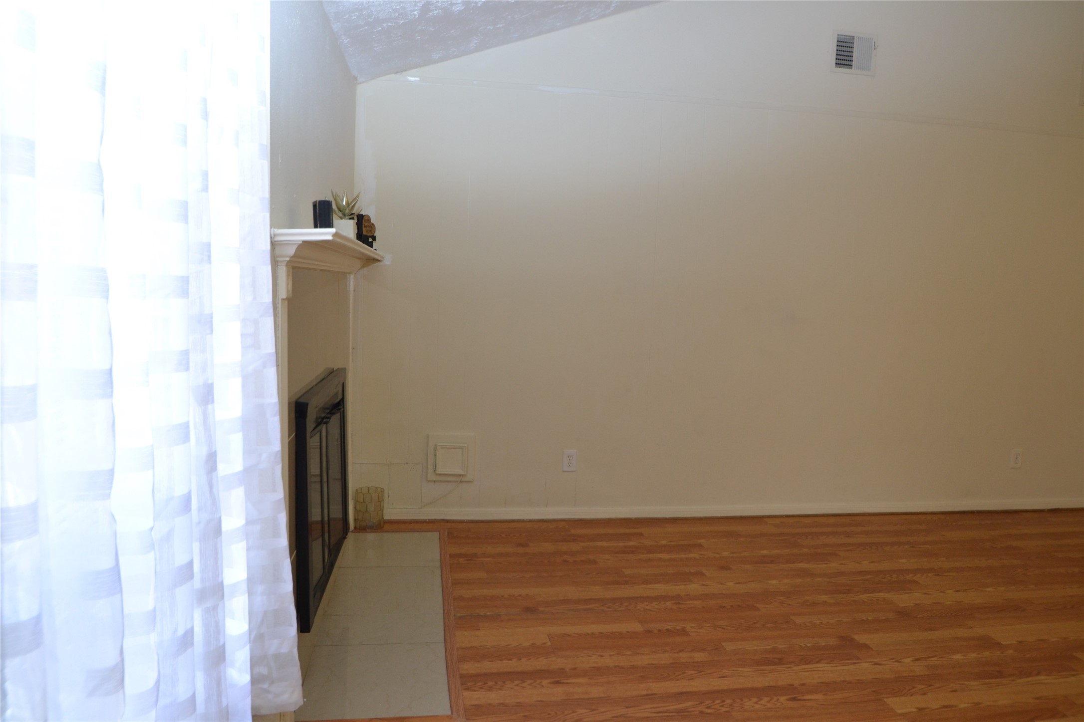 7014 Dickson Way Property Photo 23