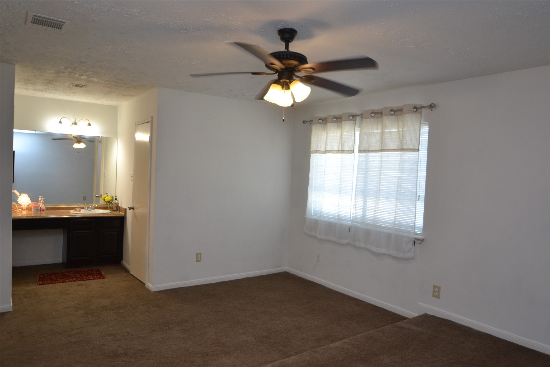 7014 Dickson Way Property Photo 44