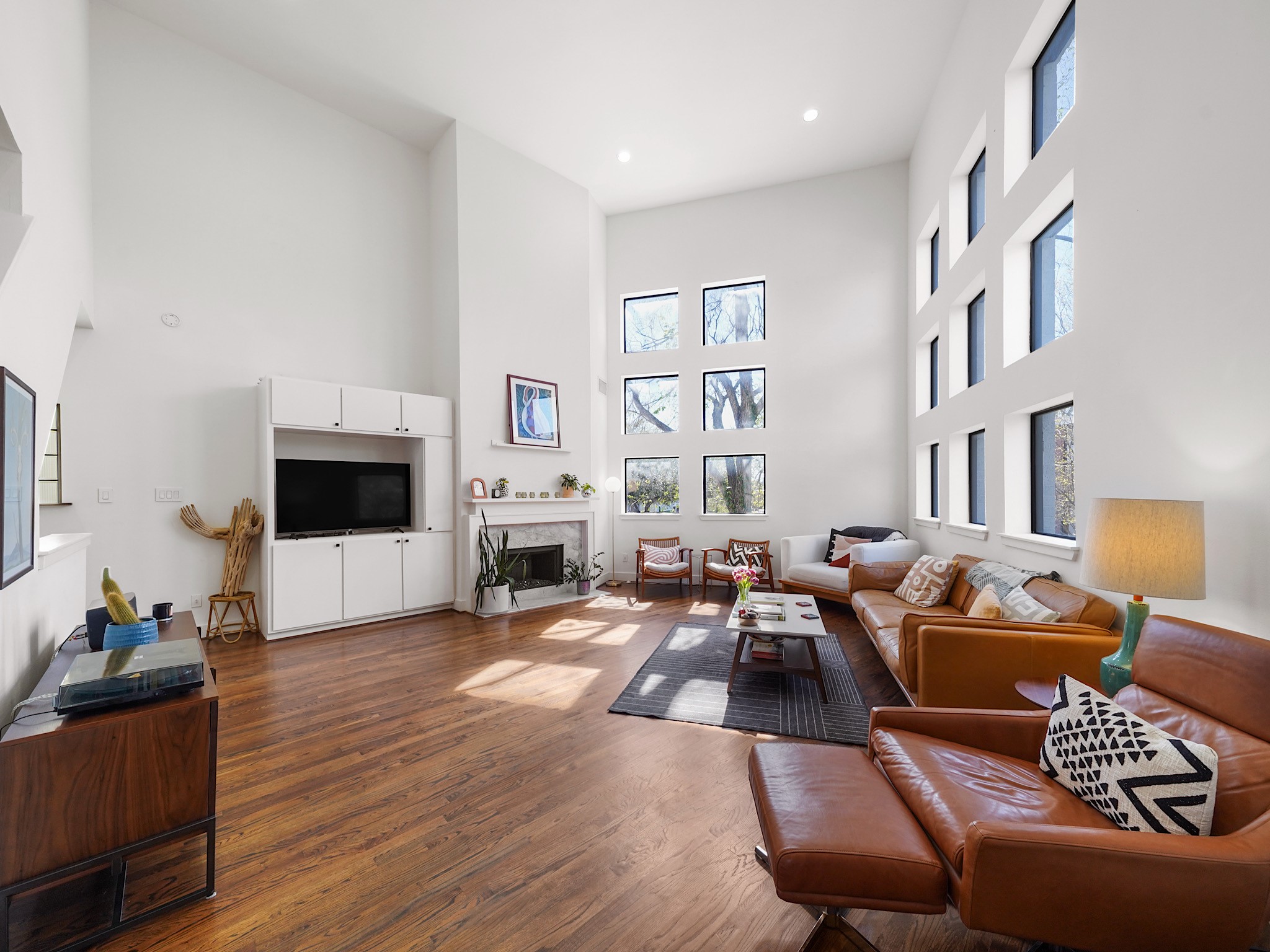 1231 Jackson Boulevard Property Photo 6