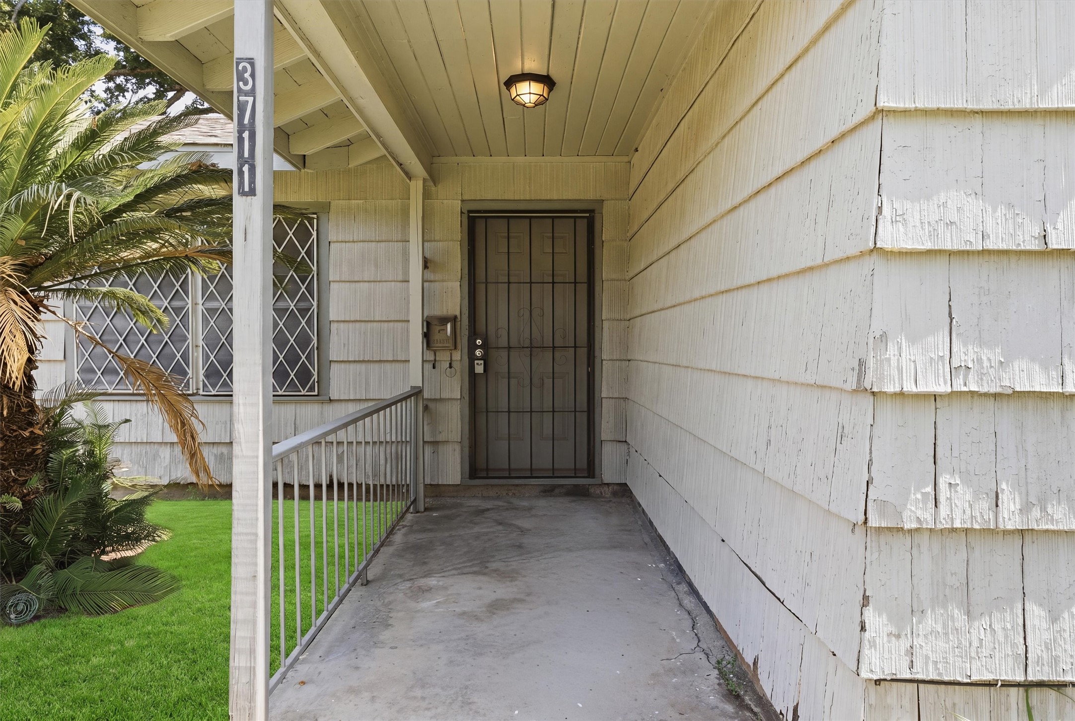 3711 Cosby Street Property Photo 2