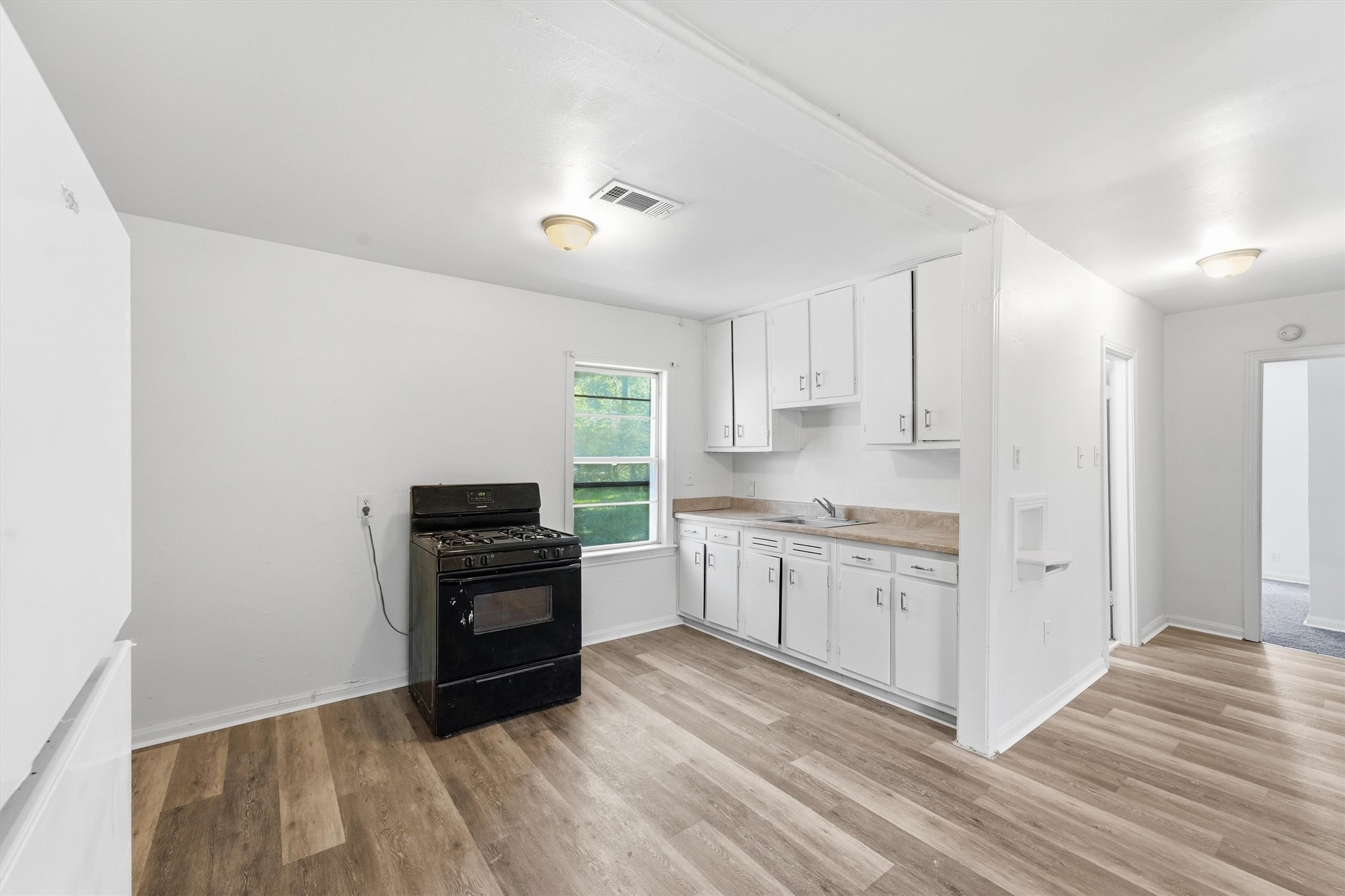 3711 Cosby Street Property Photo 13