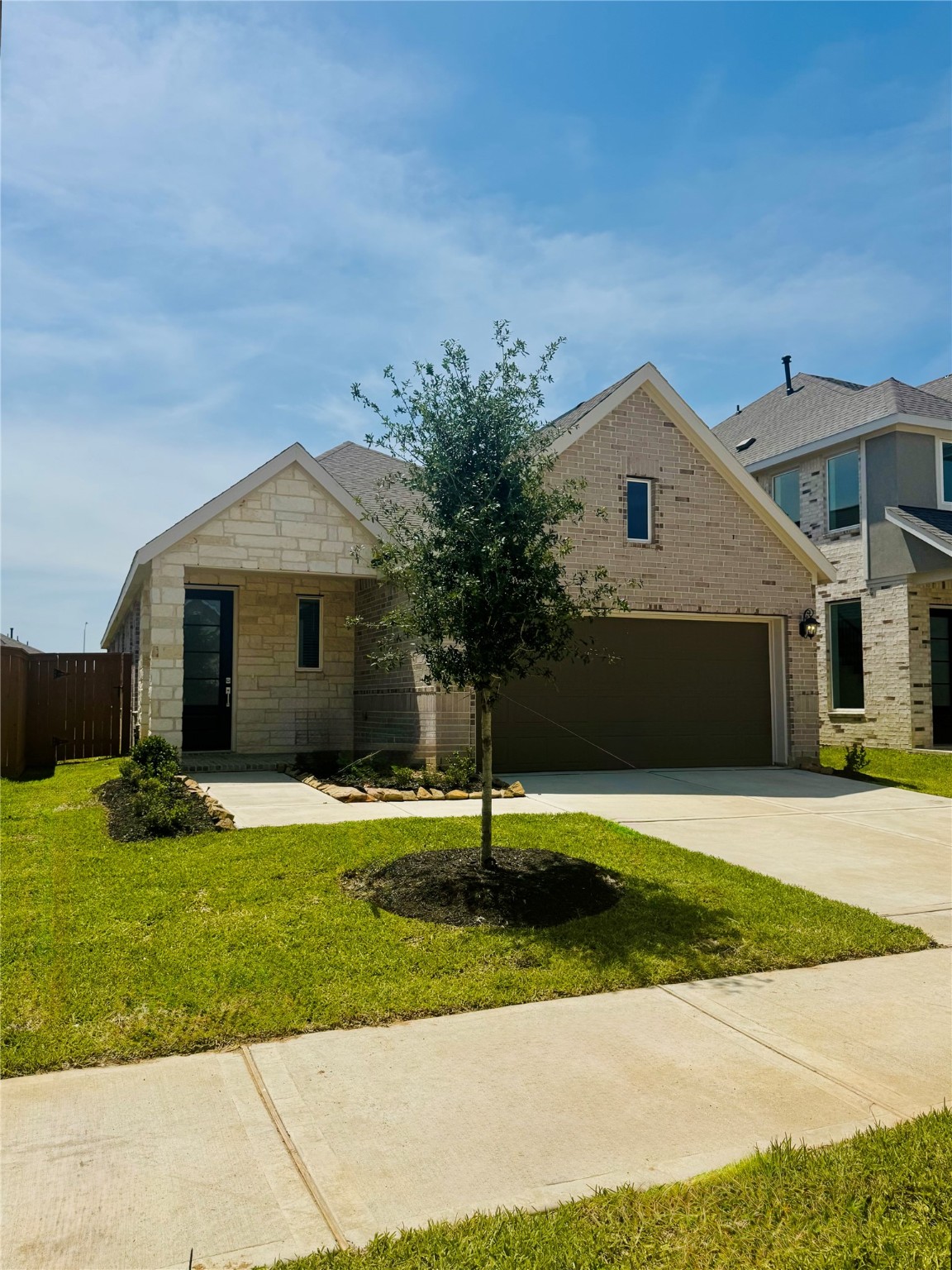 6335 Laguna Terra Drive Property Photo 1