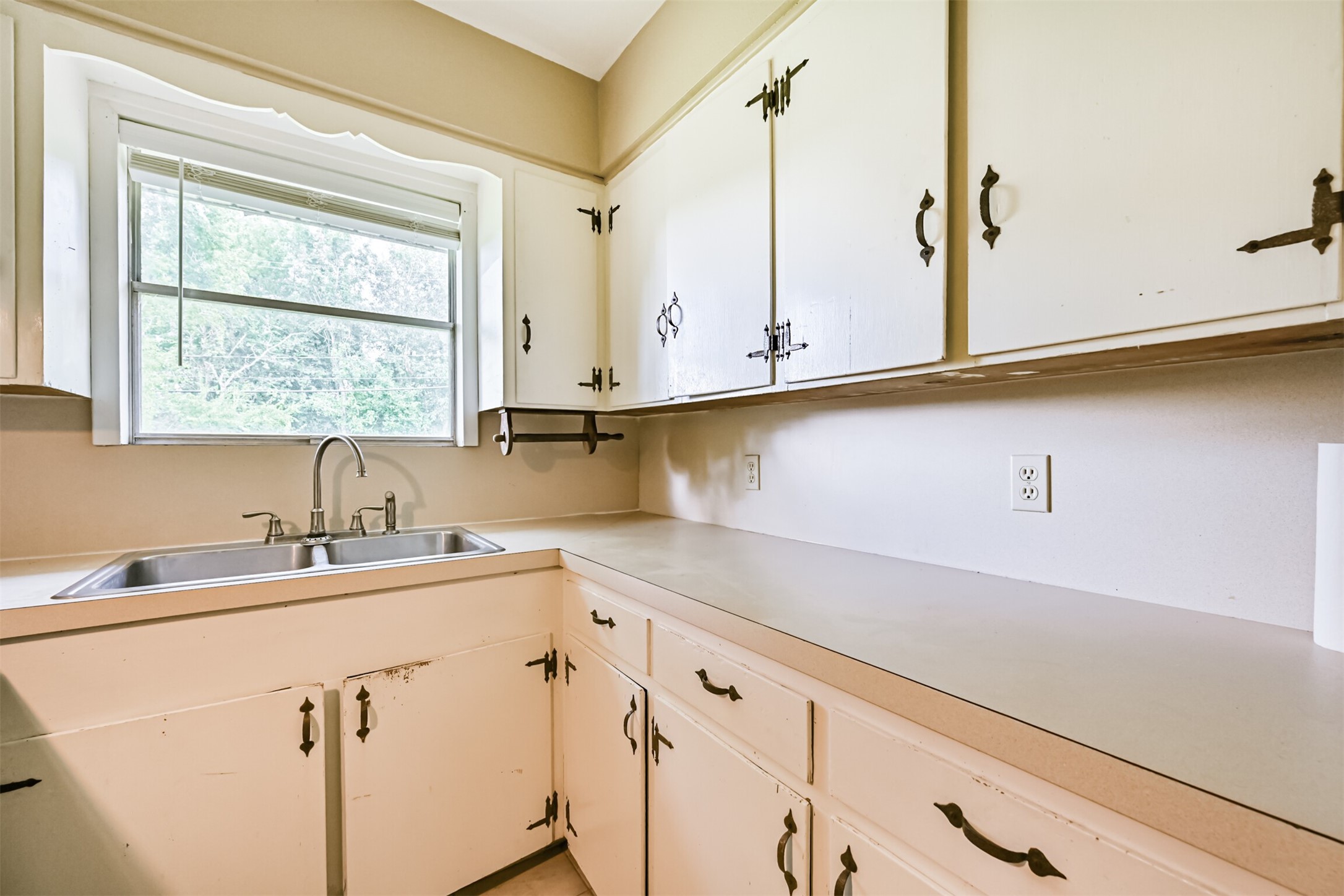 807 Temple Drive Property Photo 15