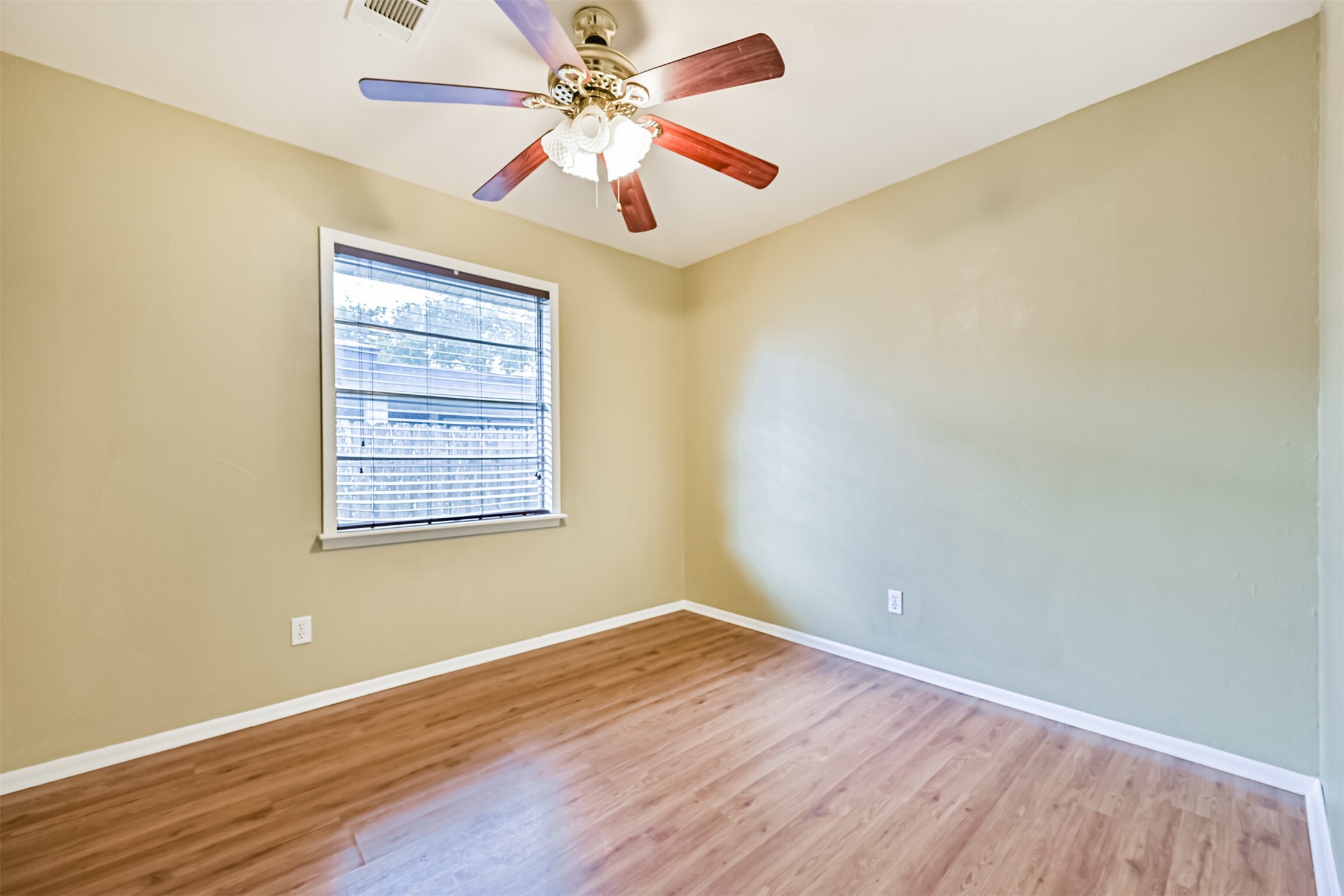 807 Temple Drive Property Photo 17