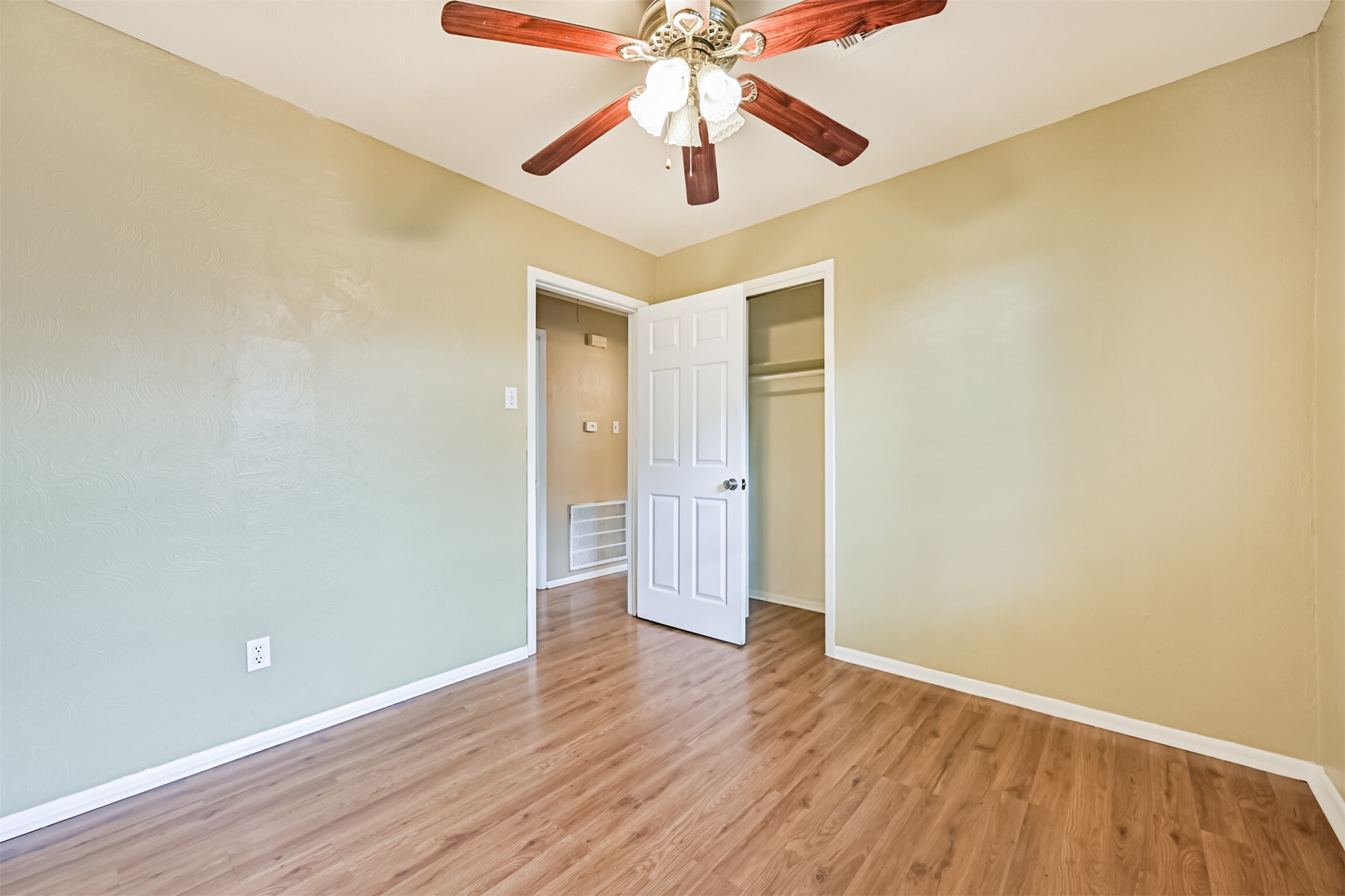 807 Temple Drive Property Photo 18