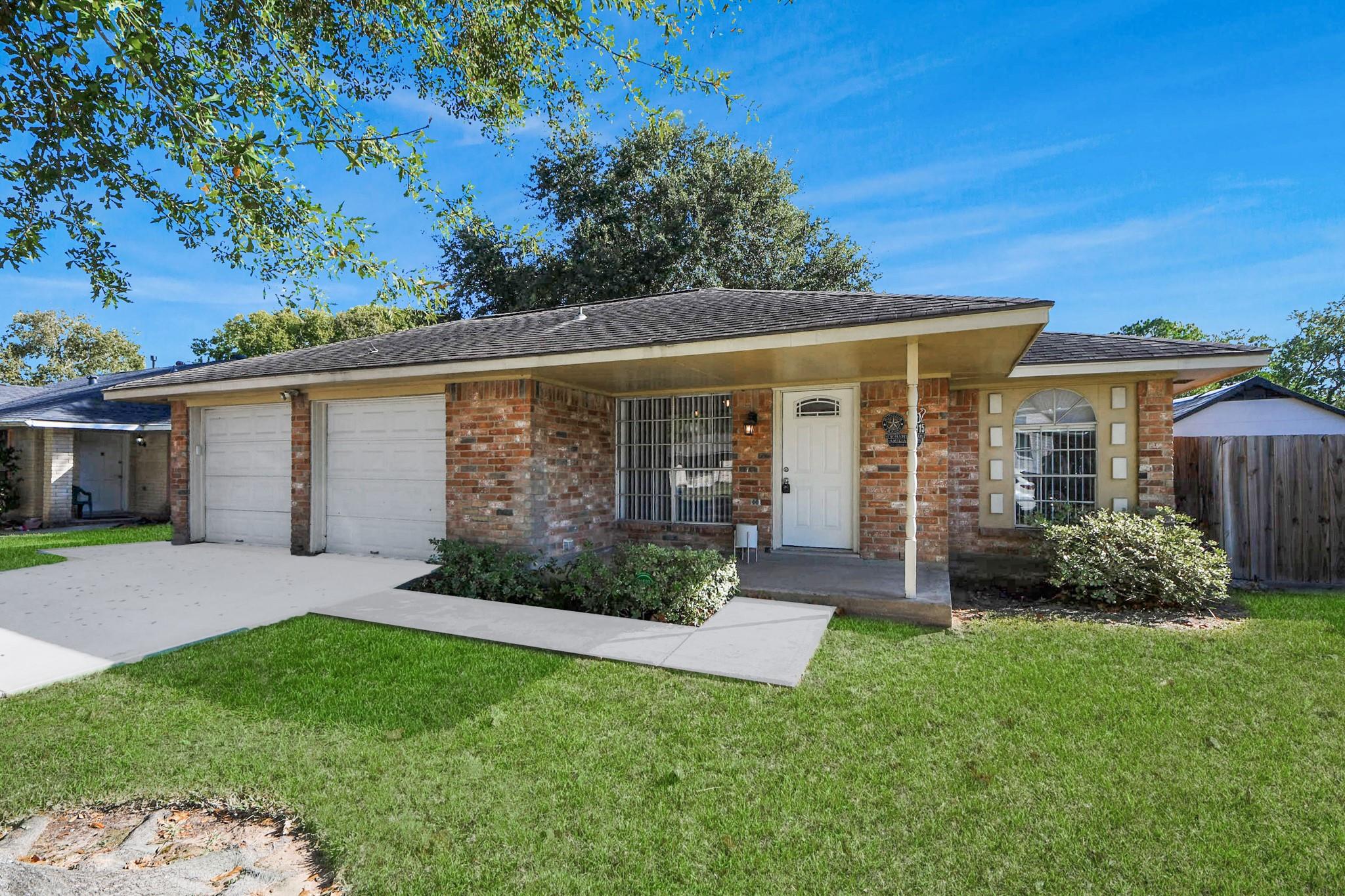 11915 Binghampton Drive Property Photo 3