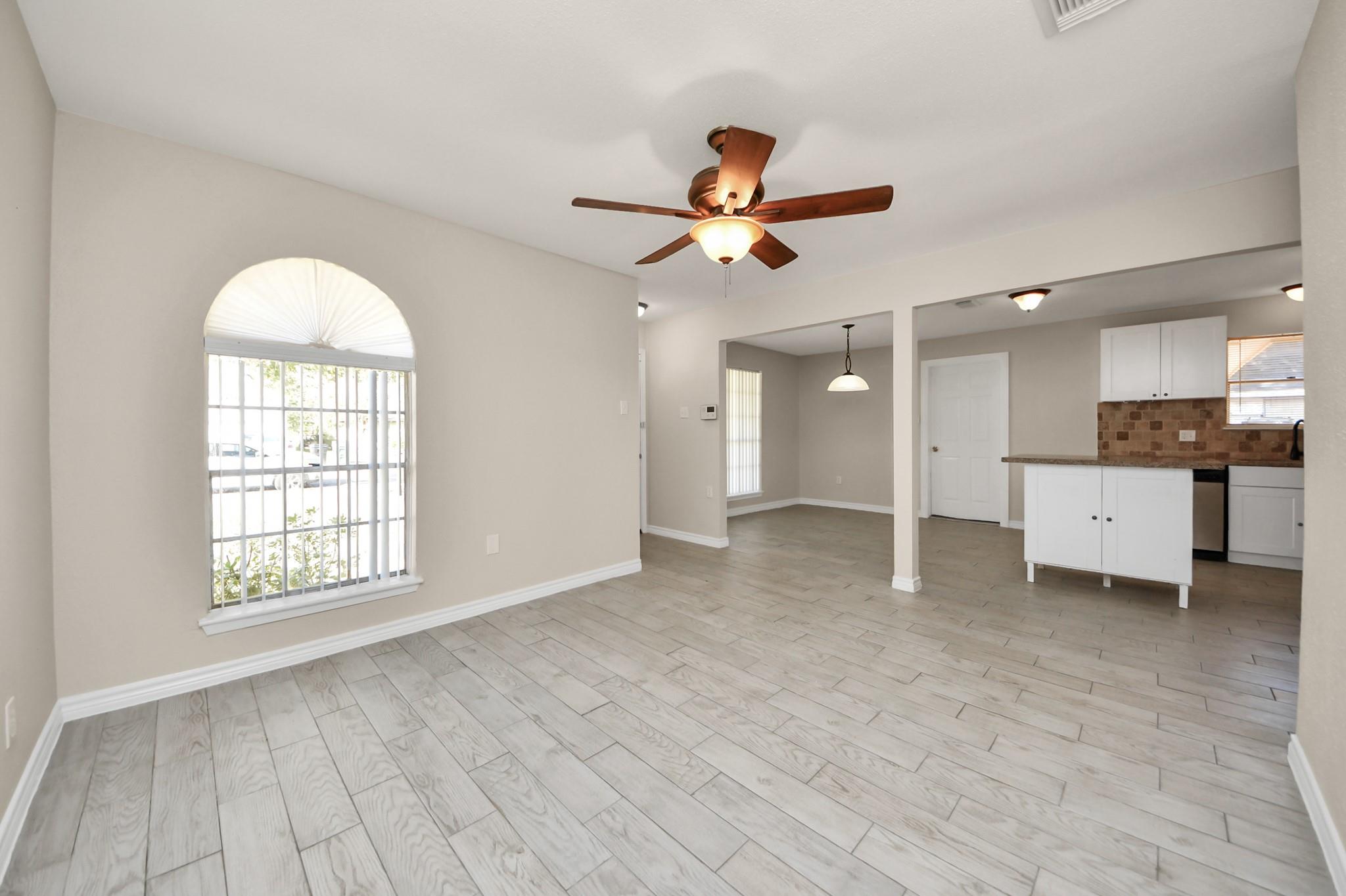 11915 Binghampton Drive Property Photo 8