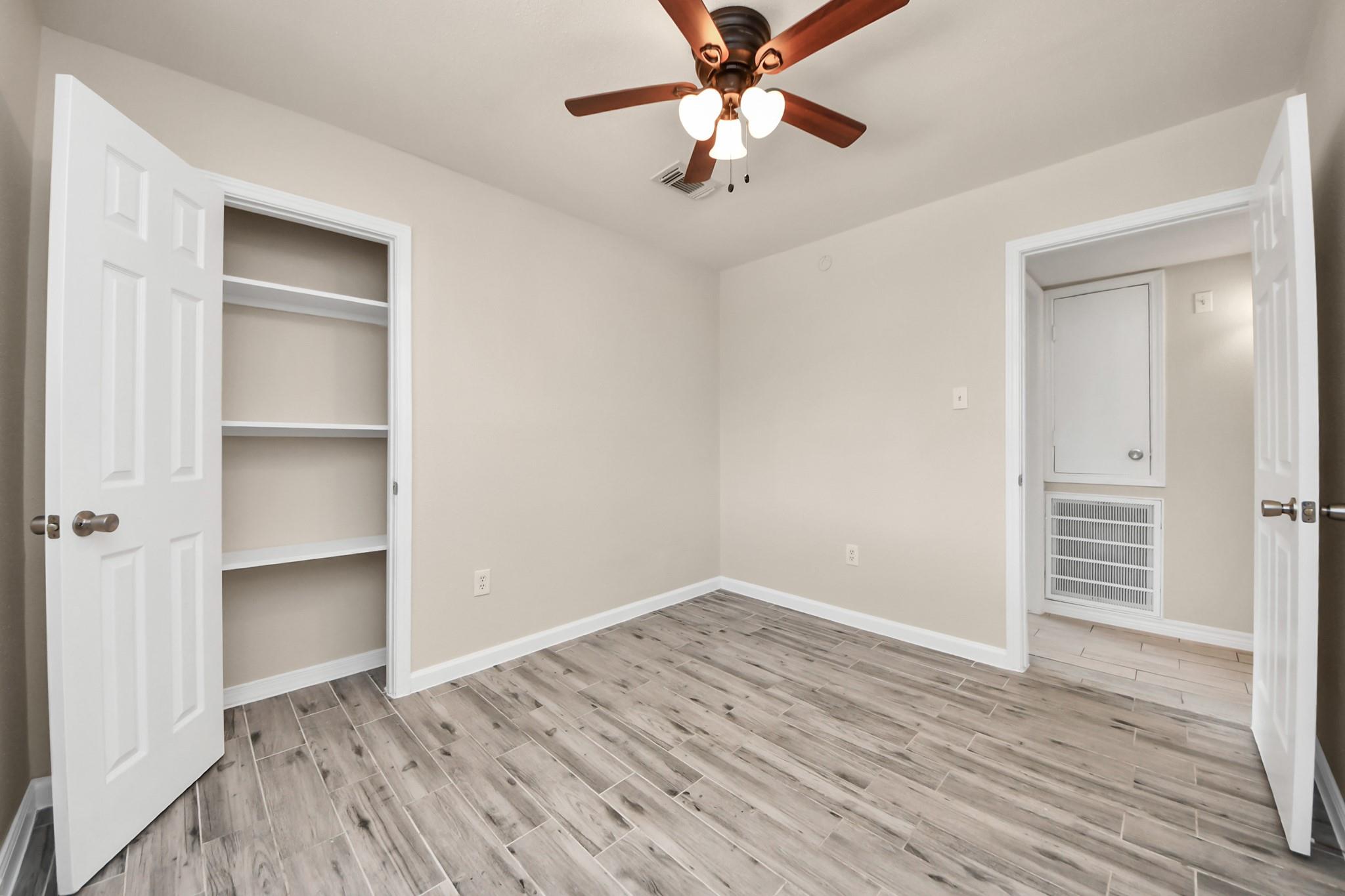 11915 Binghampton Drive Property Photo 21