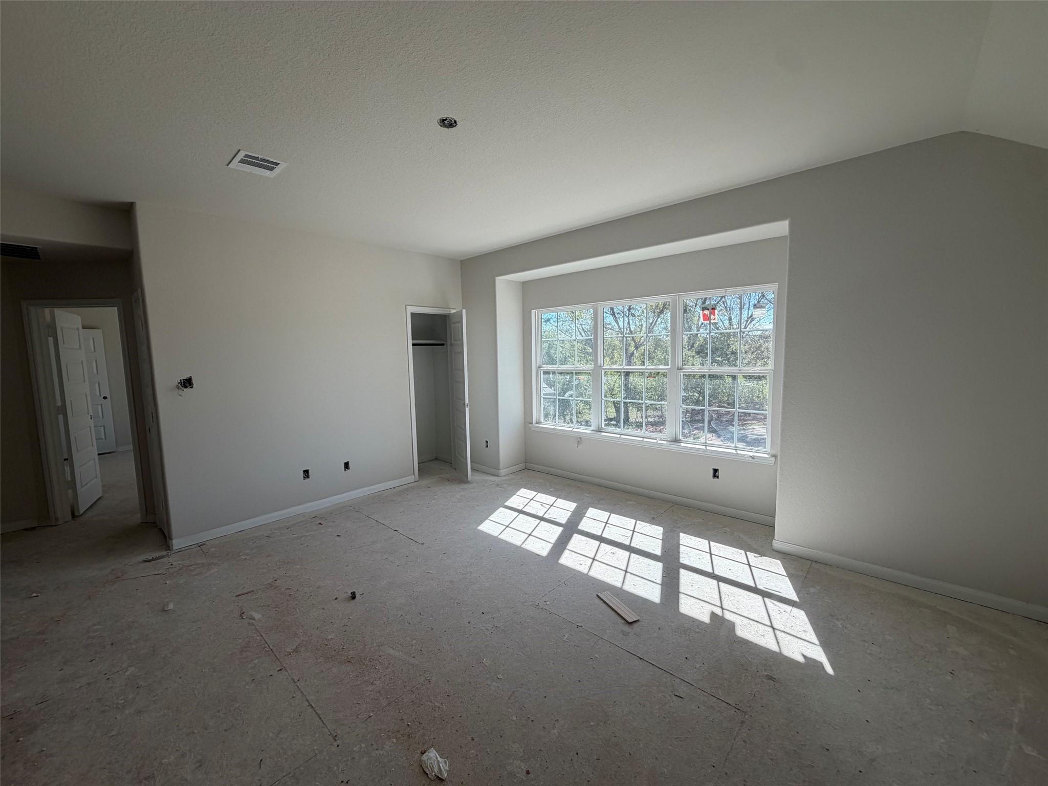 189 Peel Point Drive Property Photo 7