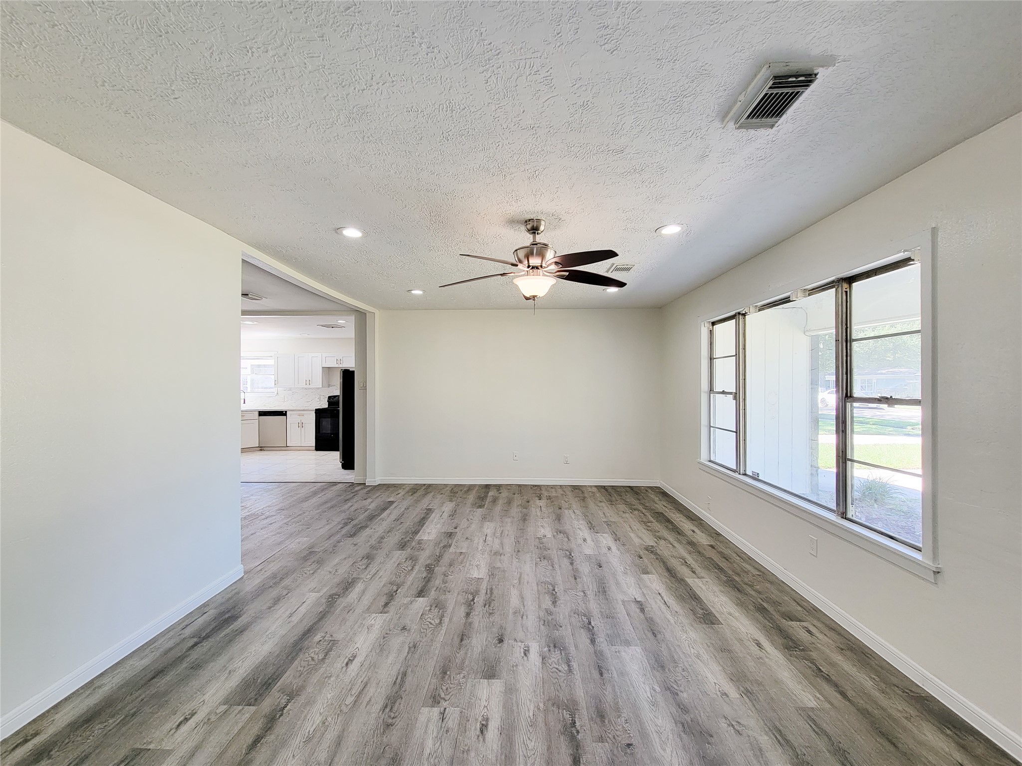1311 Jefferson Property Photo 7