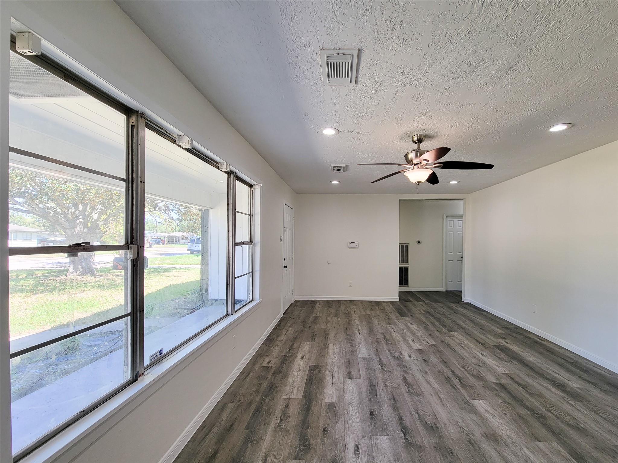 1311 Jefferson Property Photo 9