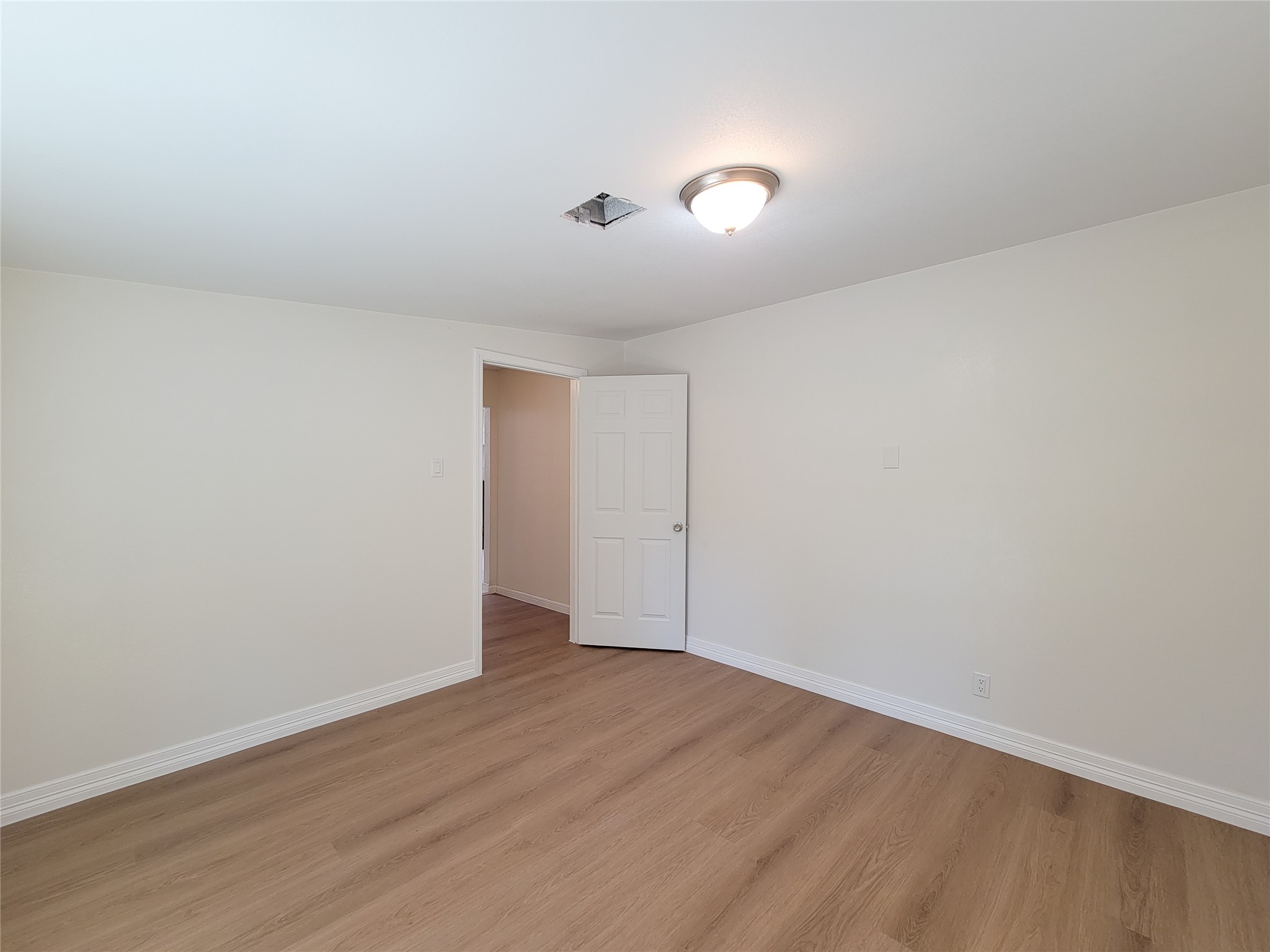 1311 Jefferson Property Photo 17