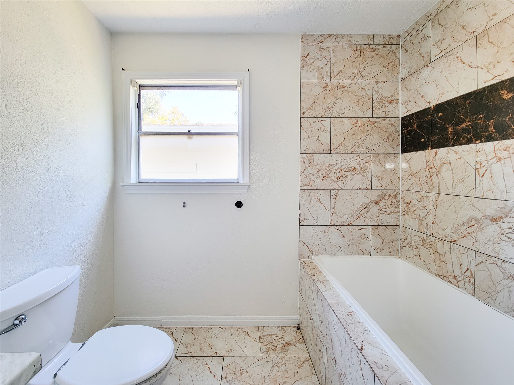 1311 Jefferson Property Photo 28