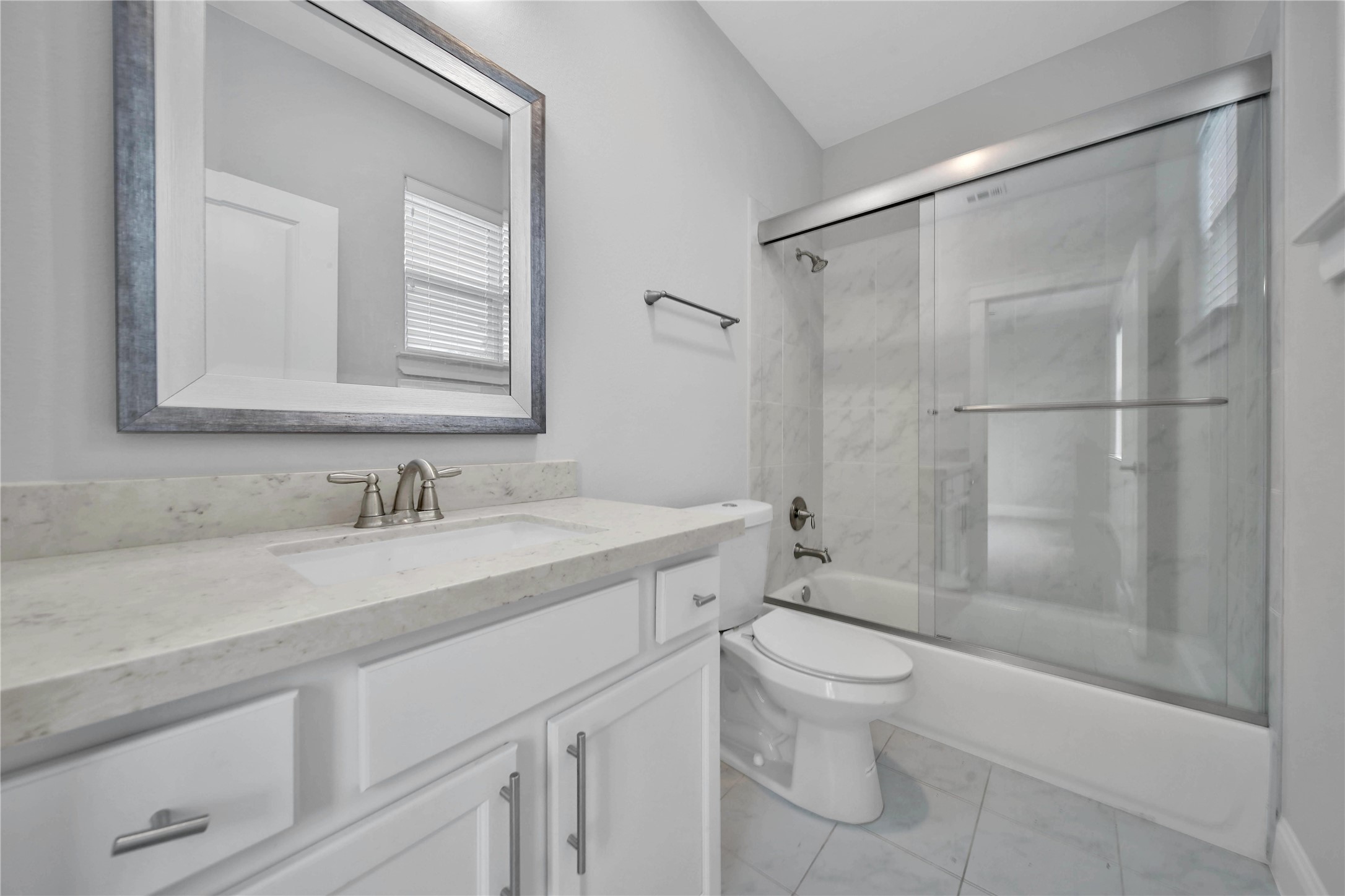 626 E 28th Street Property Photo 31