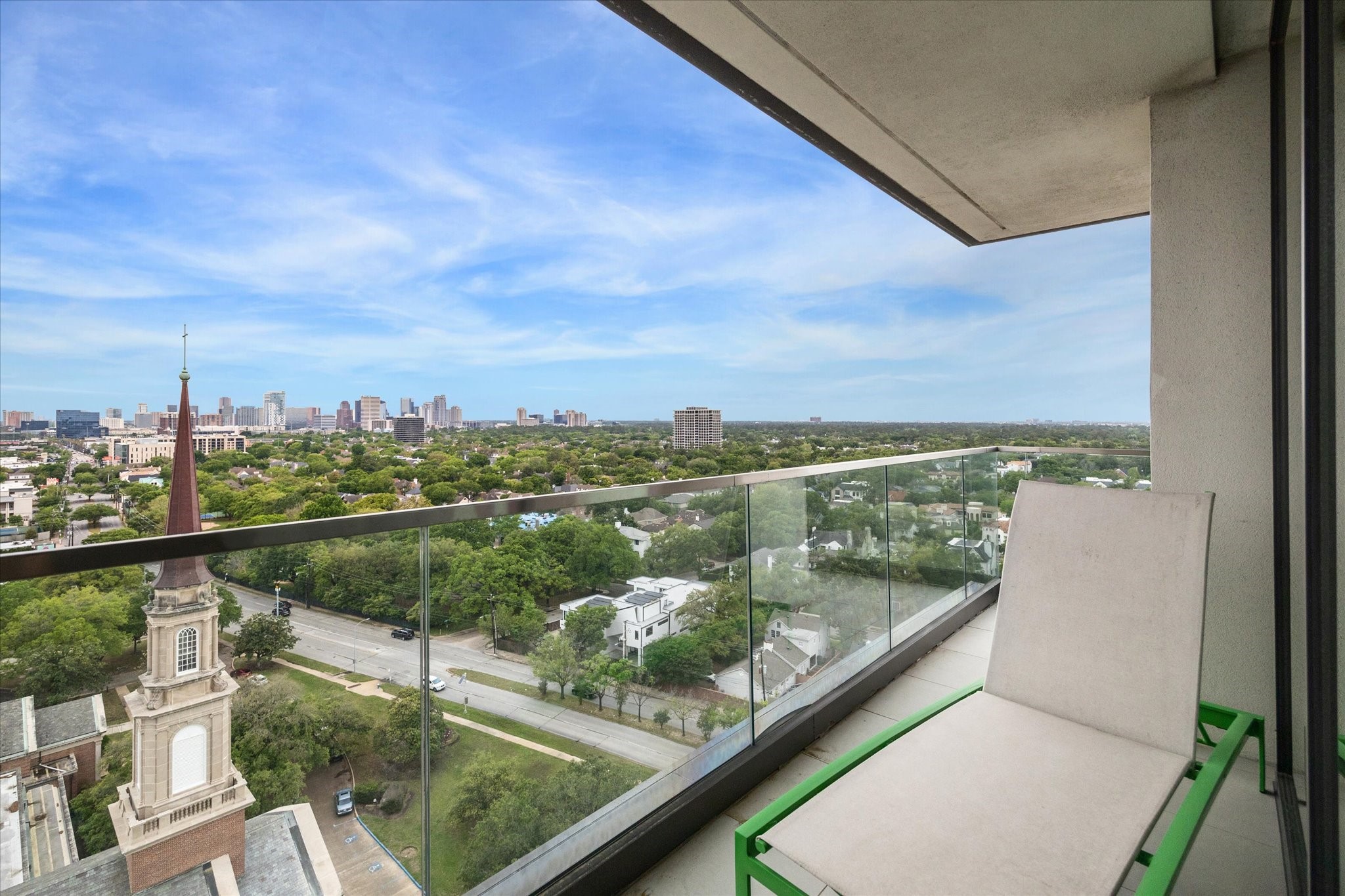 3433 Westheimer Road 1503 Property Photo 4