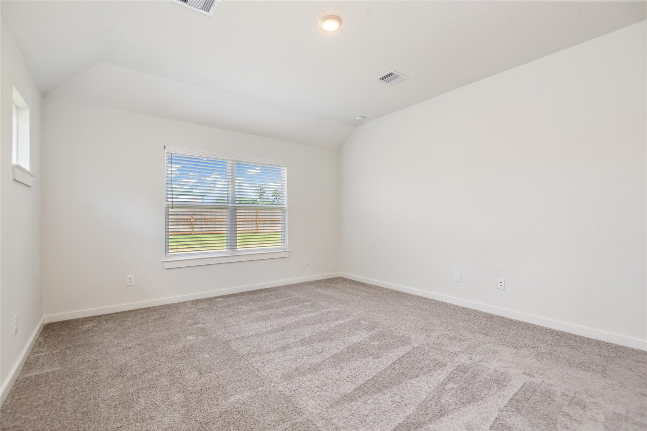 3111 West Frontier Lane Property Photo 20