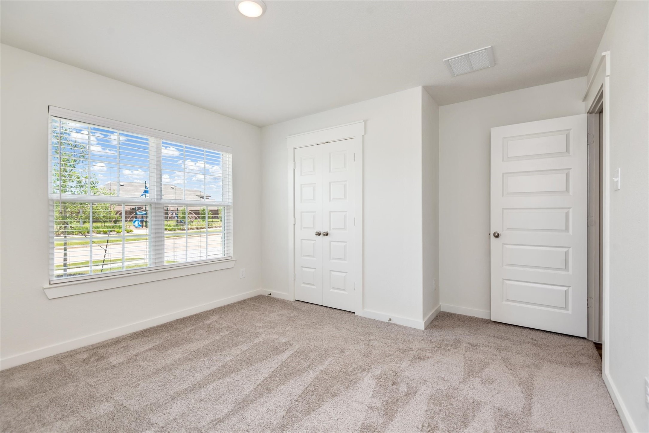 3111 West Frontier Lane Property Photo 28
