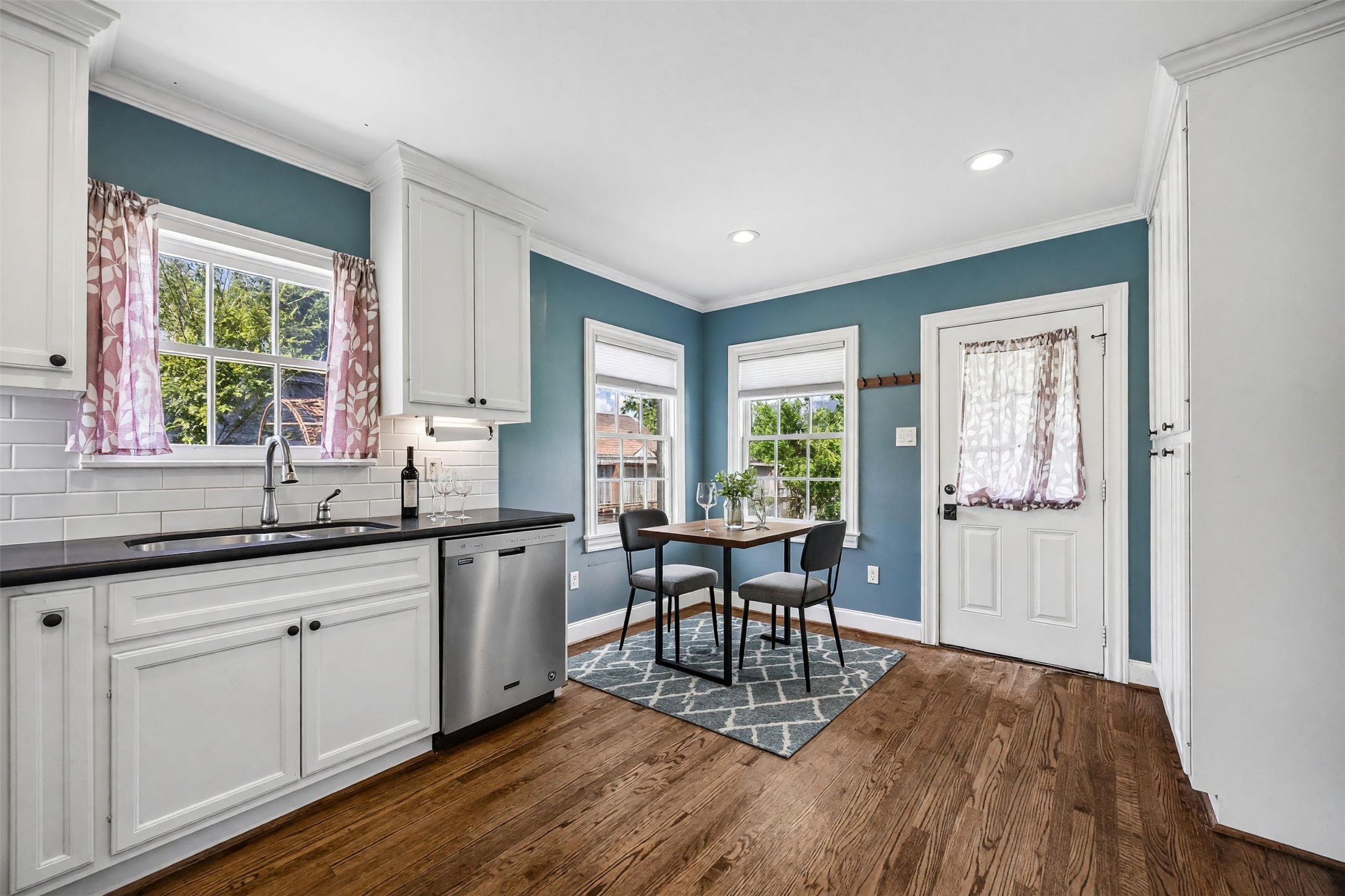 509 Gale Street Property Photo 11