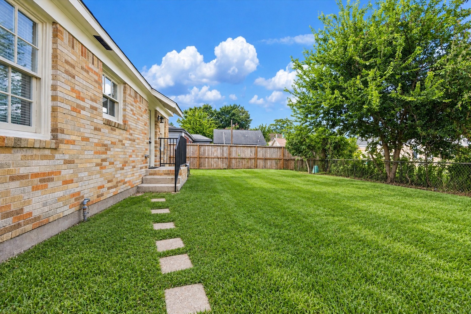 509 Gale Street Property Photo 19