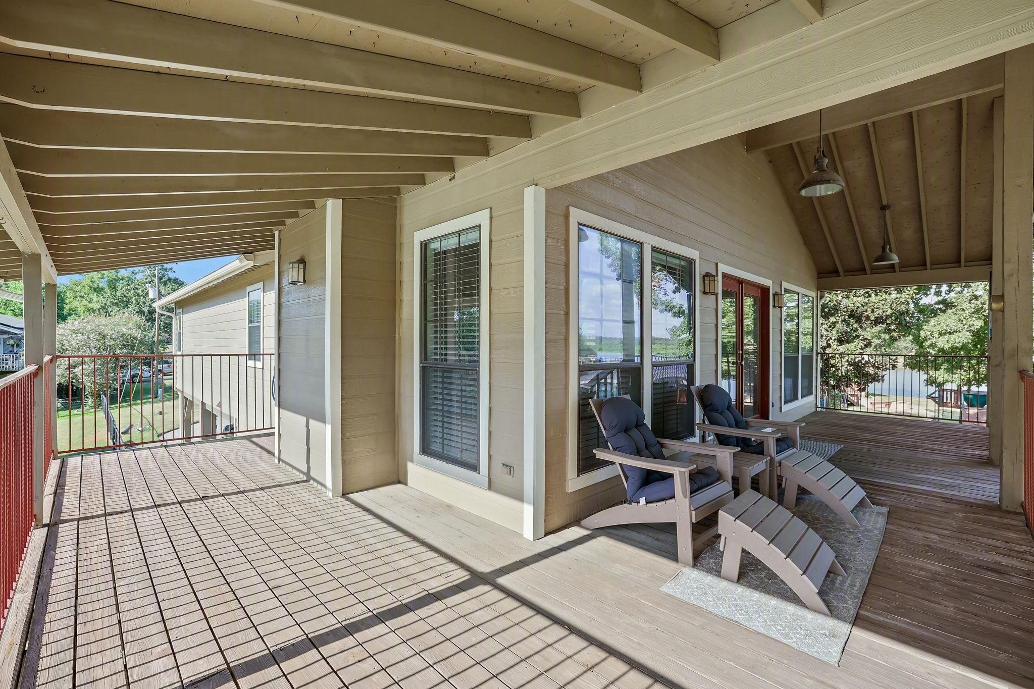 140 Elm Drive Property Photo 16